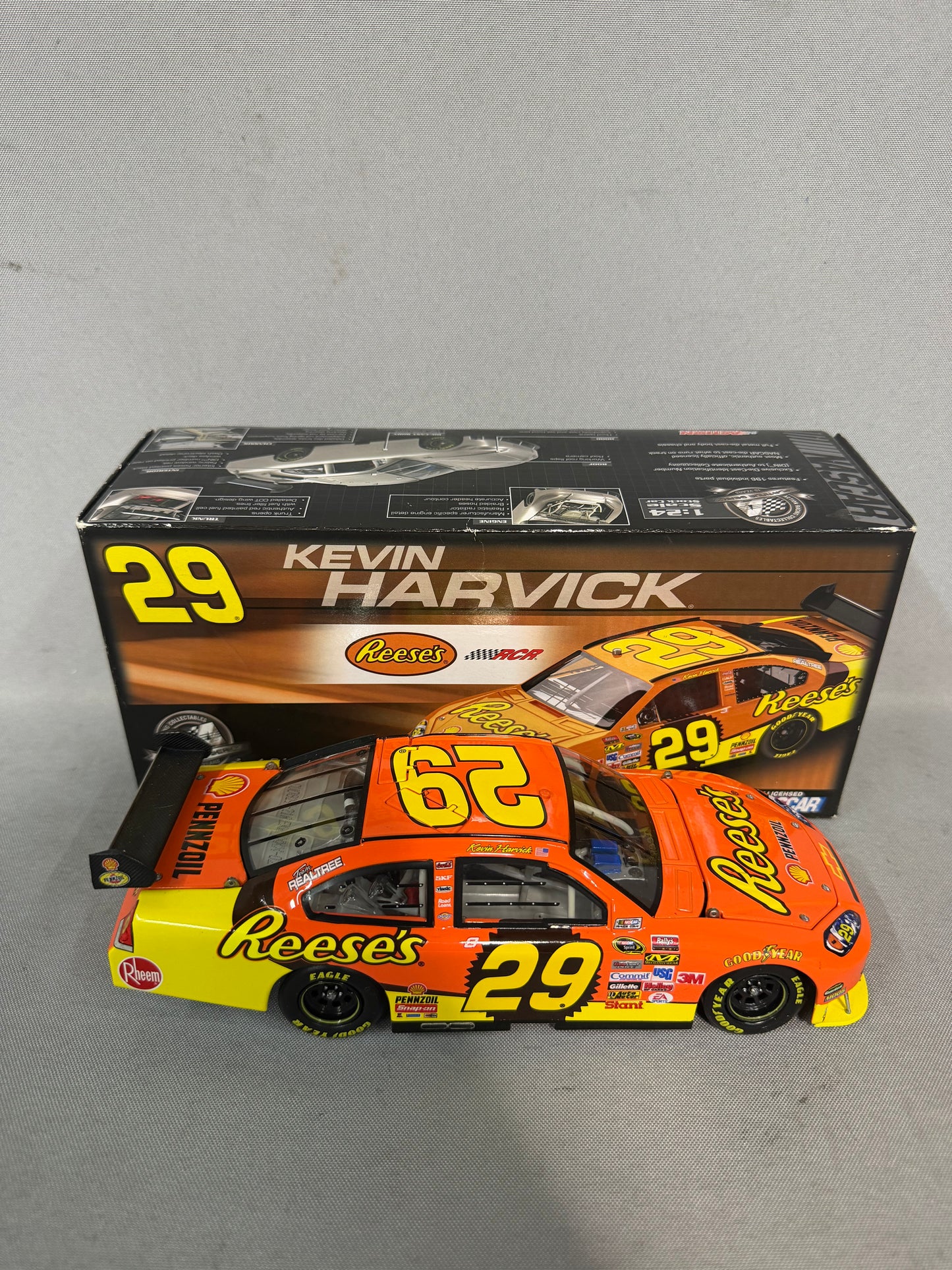 Kevin Harvick #29 2008 Reese’s Nascar Diecast