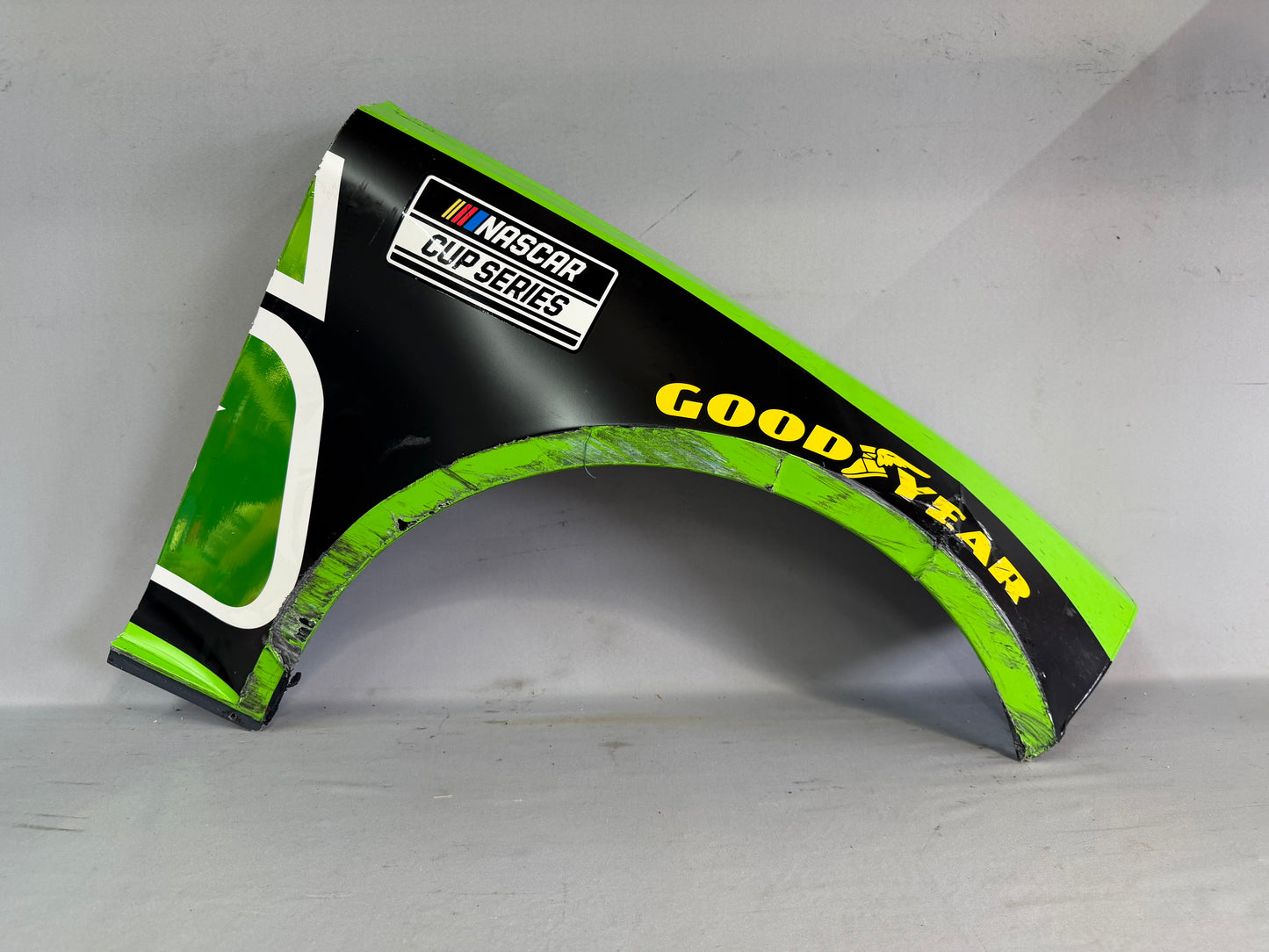AJ Allmendinger #16 2025 Bristol Grizzly Nascar Fender