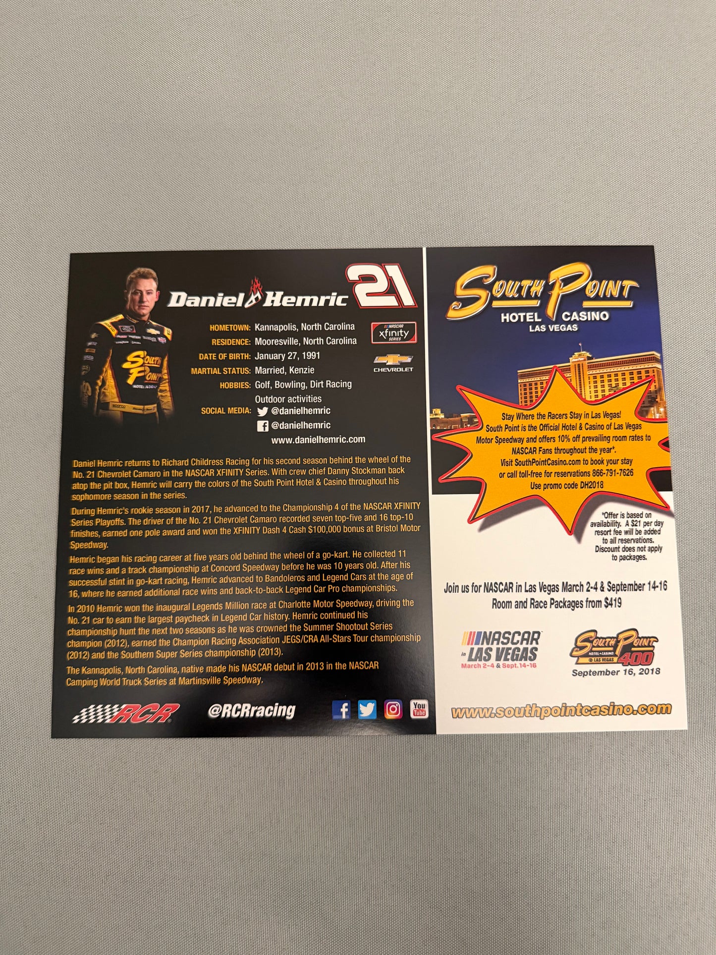 Daniel Hemric #21 2018 South Point Casino Nascar Hero Card