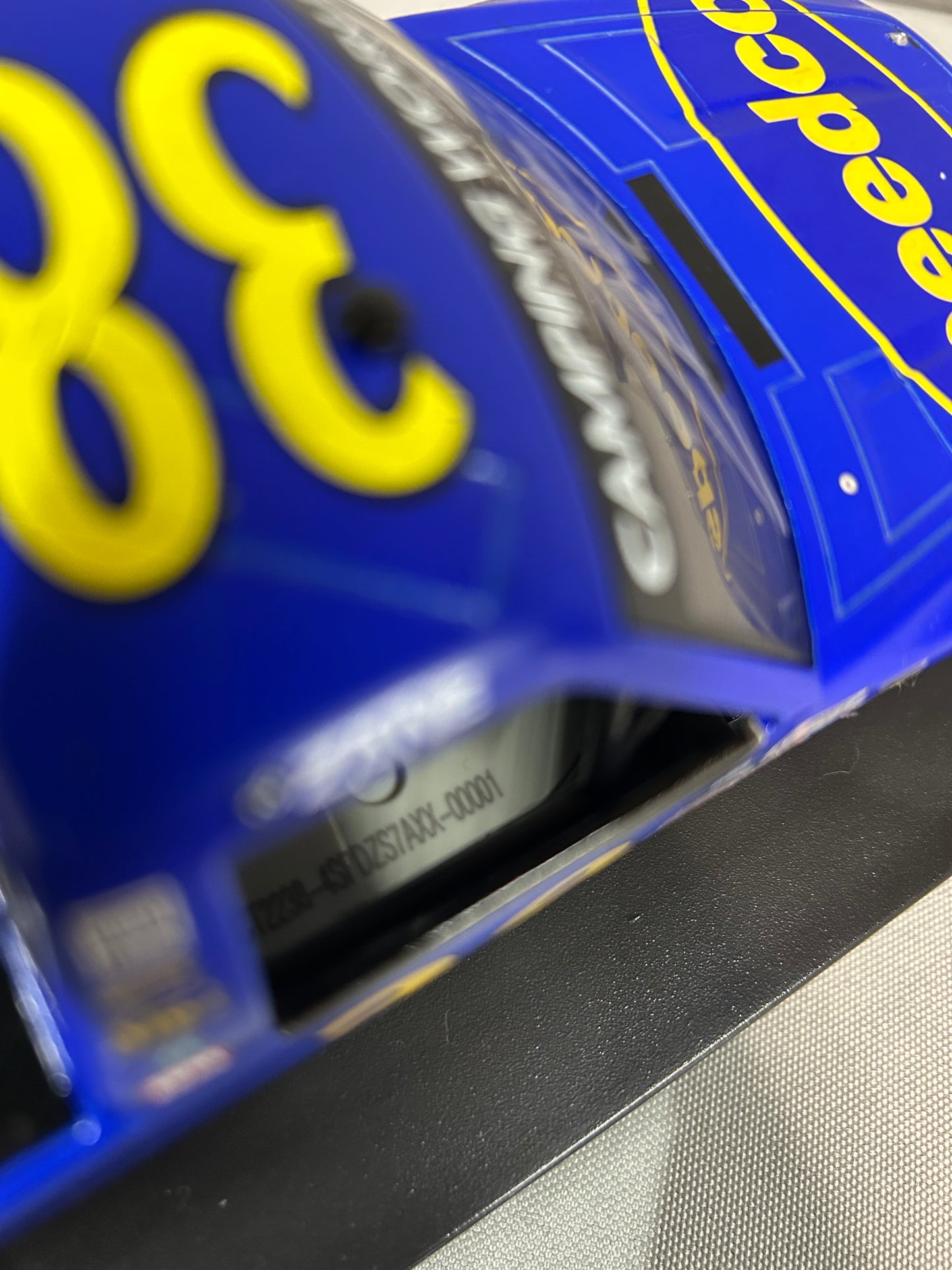 Zane Smith #38 2022 Autographed Speedco COTA Win Din 1 Nascar Diecast
