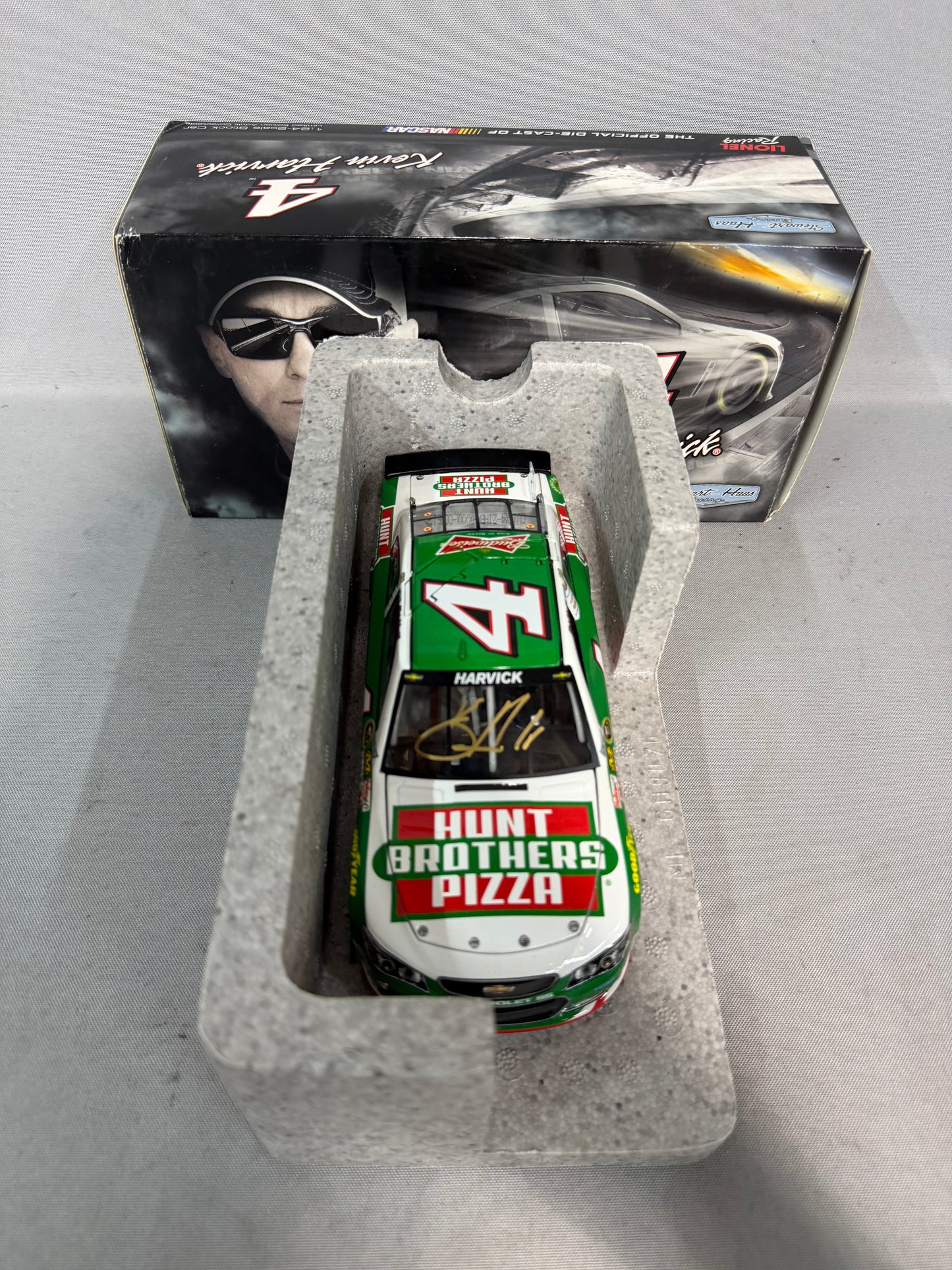 Kevin Harvick #4 2015 Hunt Brothers Pizza Nascar Autographed Diecast