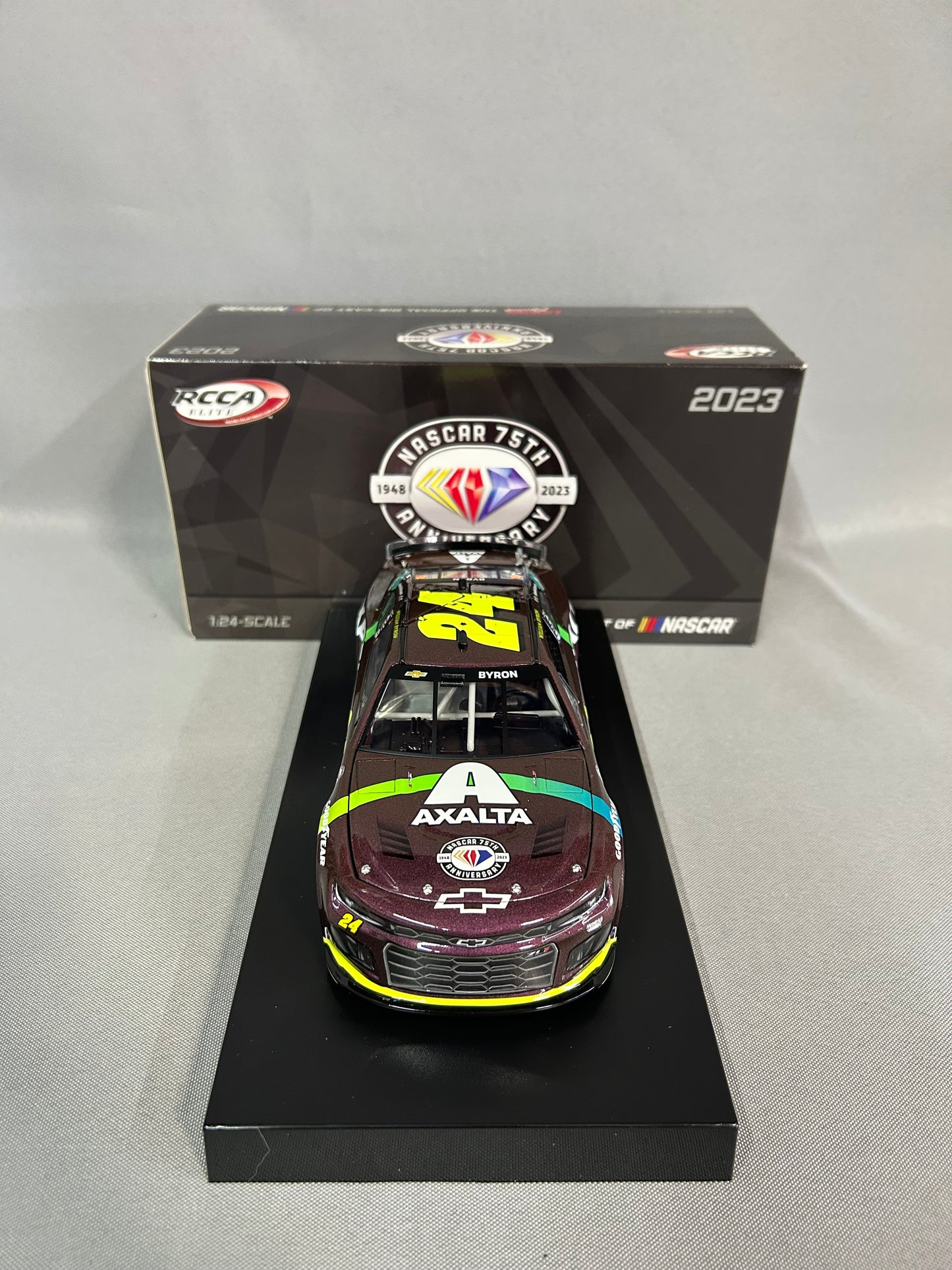 William Byron #24 2023 Axalta Throwback Elite Nascar Diecast