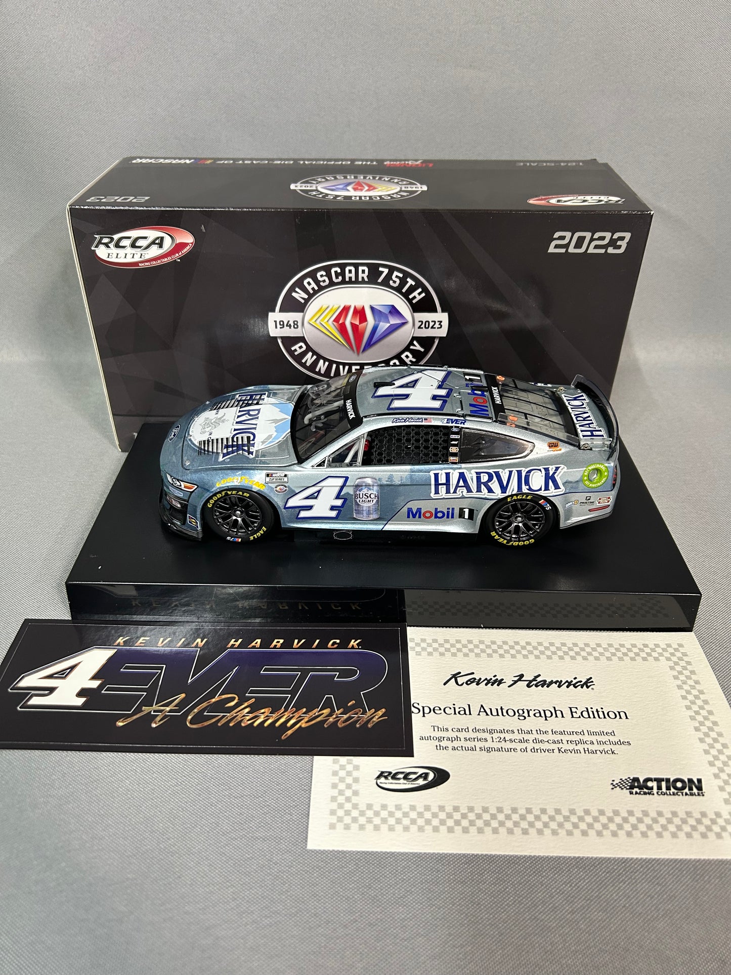 Kevin Harvick #4 2023 Autographed Busch Light Harvick Elite Nascar Diecast