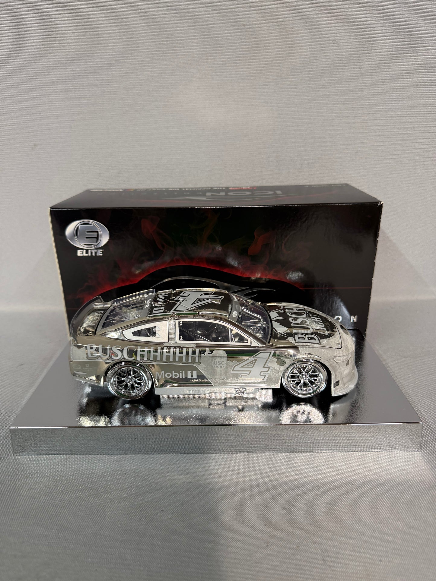 Kevin Harvick #4 2023 Busch Light Beer Icon Elite Nascar Diecast