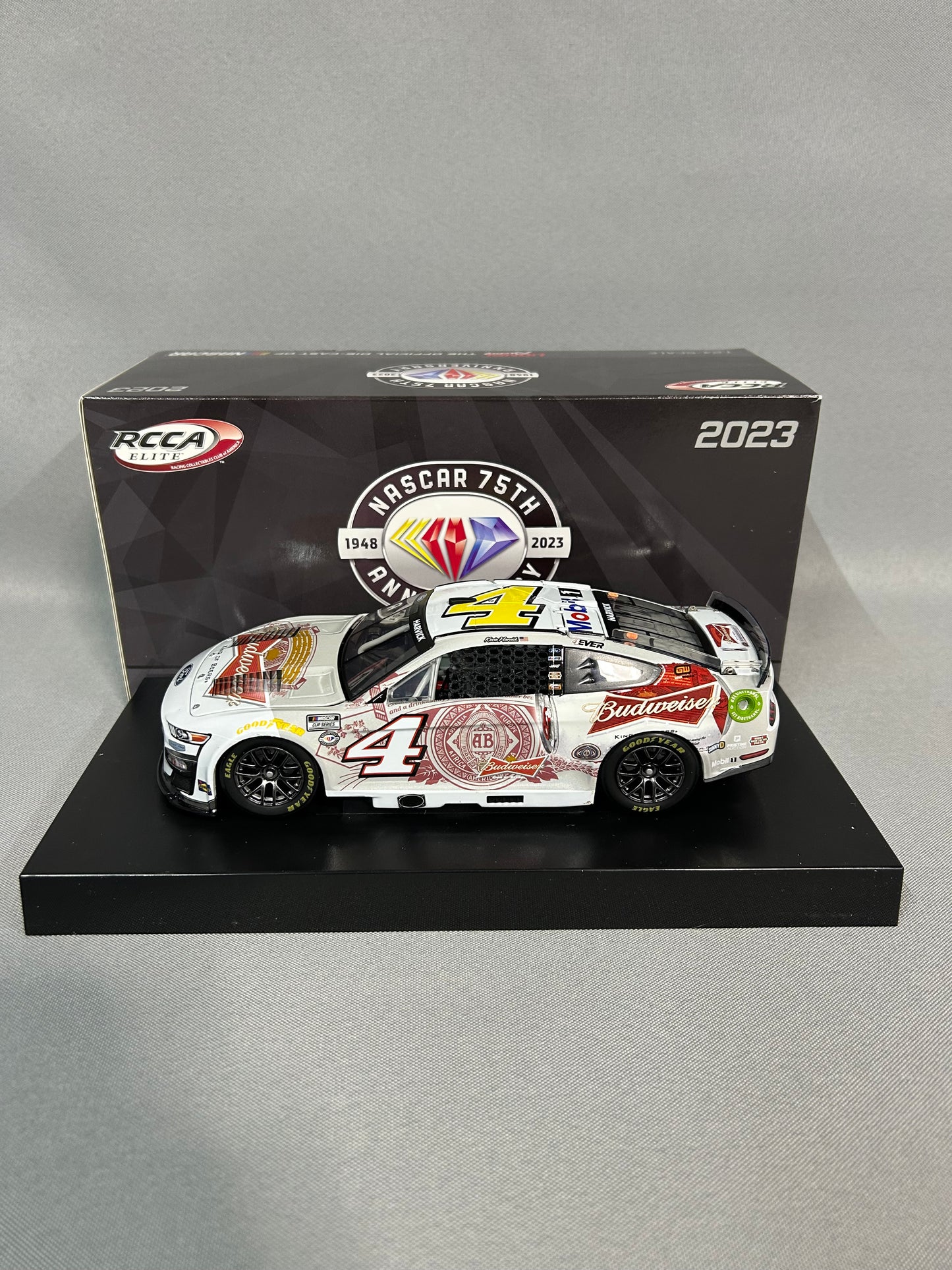 Kevin Harvick #4 2023 Budweiser Diamond Elite Nascar Diecast
