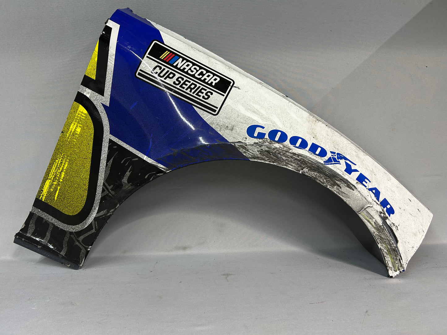 AJ Allmendinger #16 2025 Martinsville Black’s Tire Nascar Fender