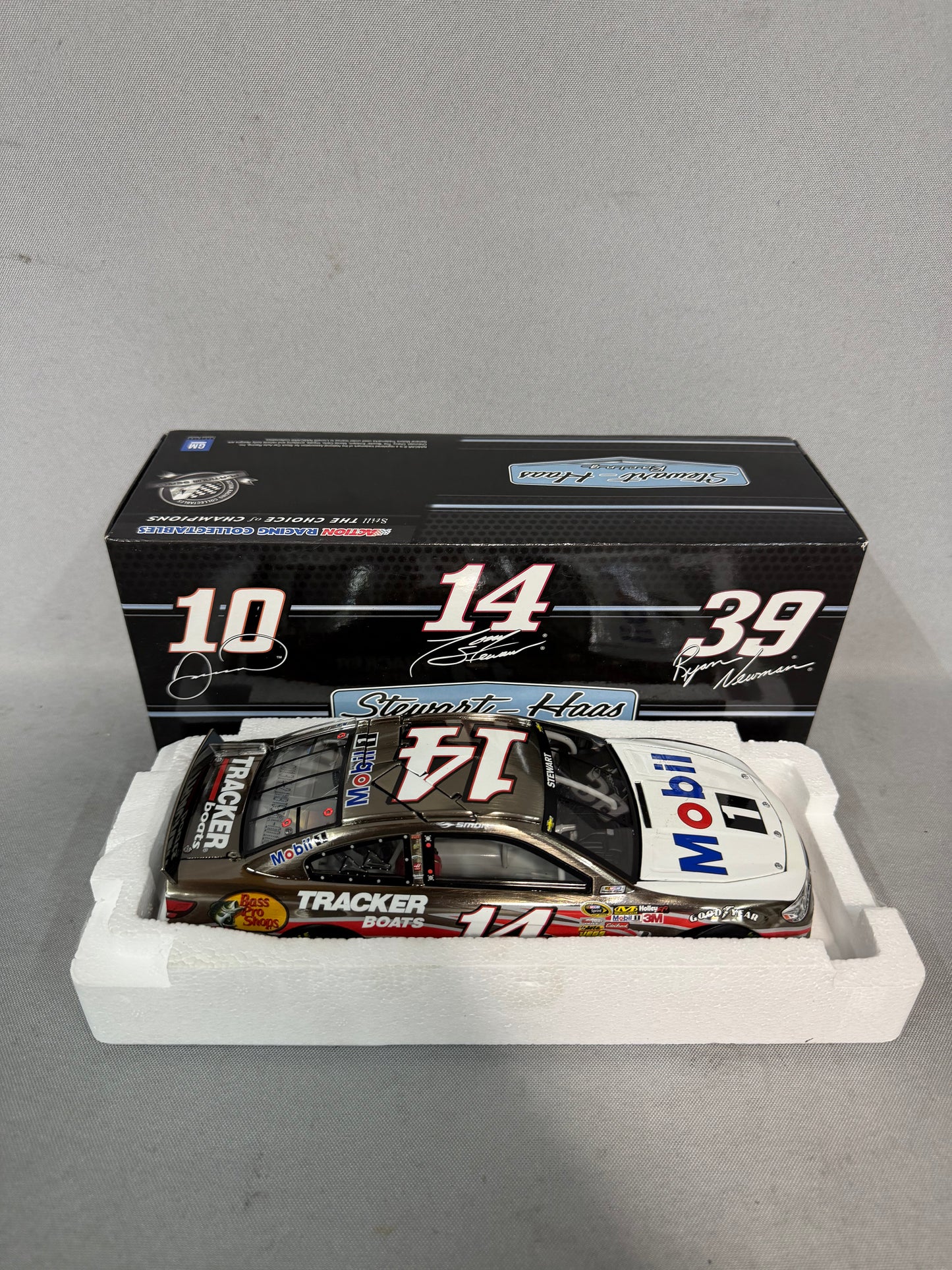 Tony Stewart #14 2013 Mobil 1 Brushed Metal Nascar Diecast