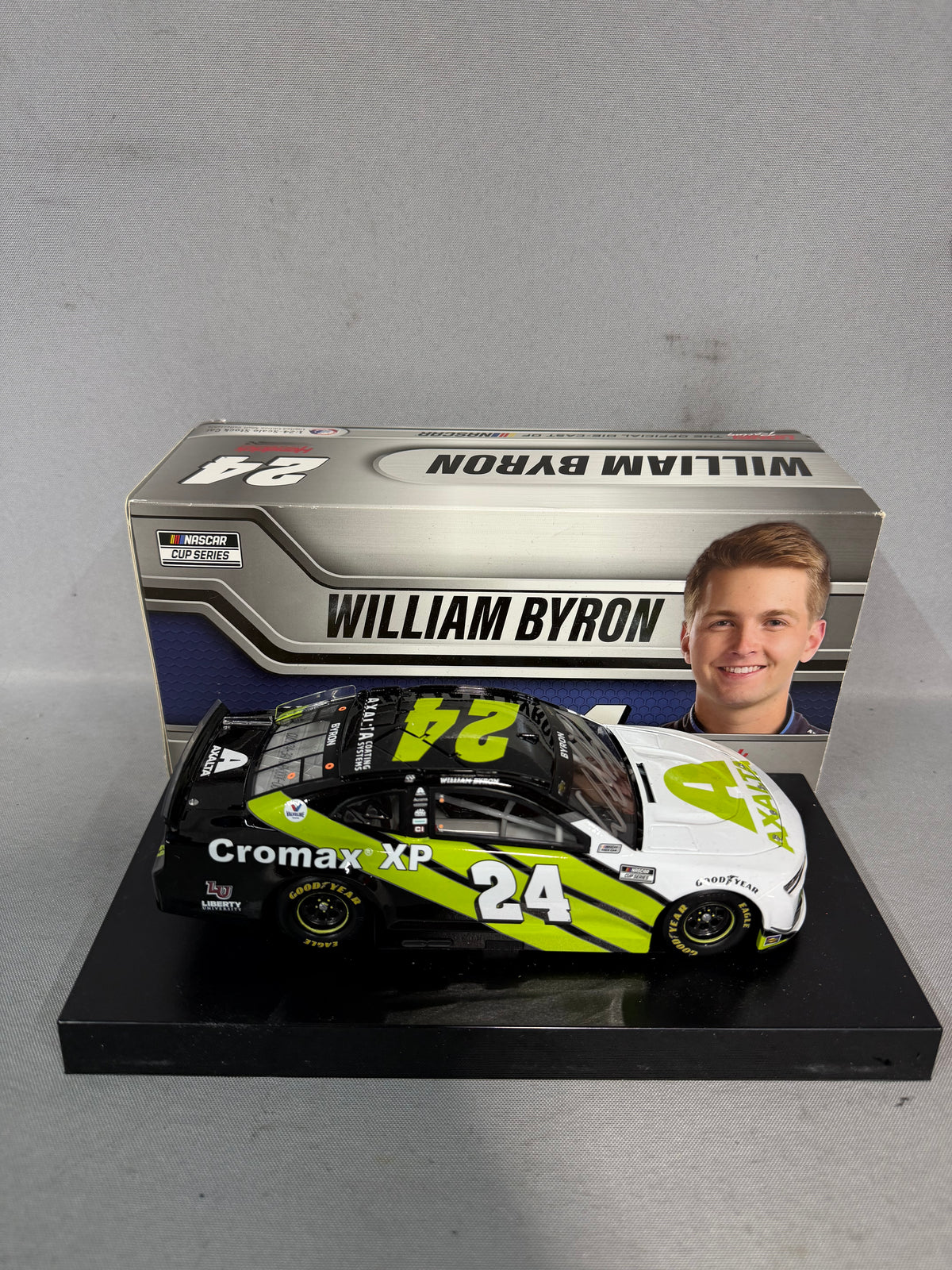 William Byron #24 2021 Axalta Color of The Year Nascar Autographed Diecast