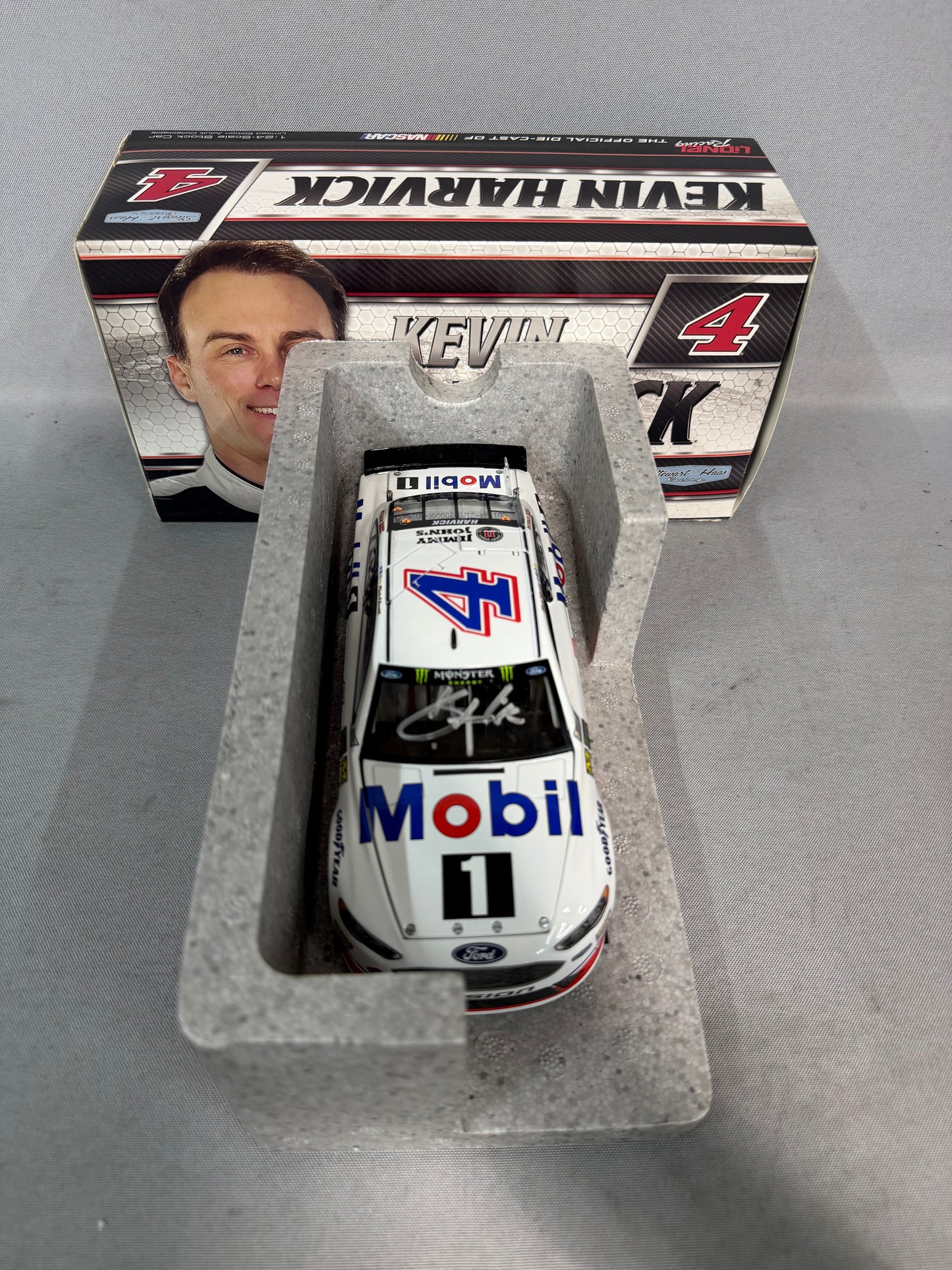 Kevin Harvick #4 2017 Mobil 1 Nascar Autographed Diecast