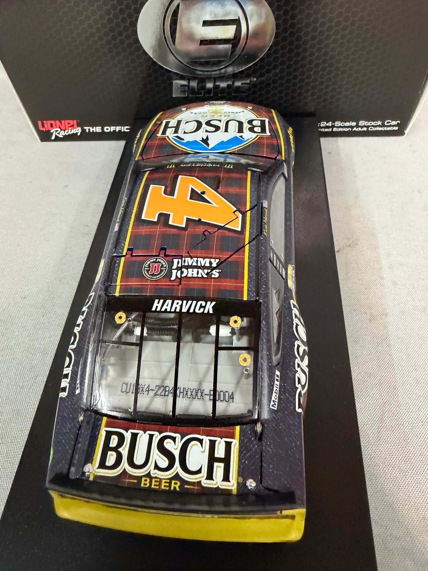 Kevin Harvick #4 2019 Busch Flannel Elite Din 4 Door Number Nascar Diecast