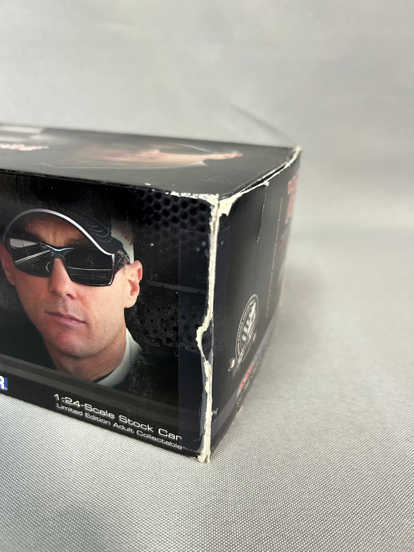 Kevin Harvick #4 2016 Mobil 1 Nascar Diecast