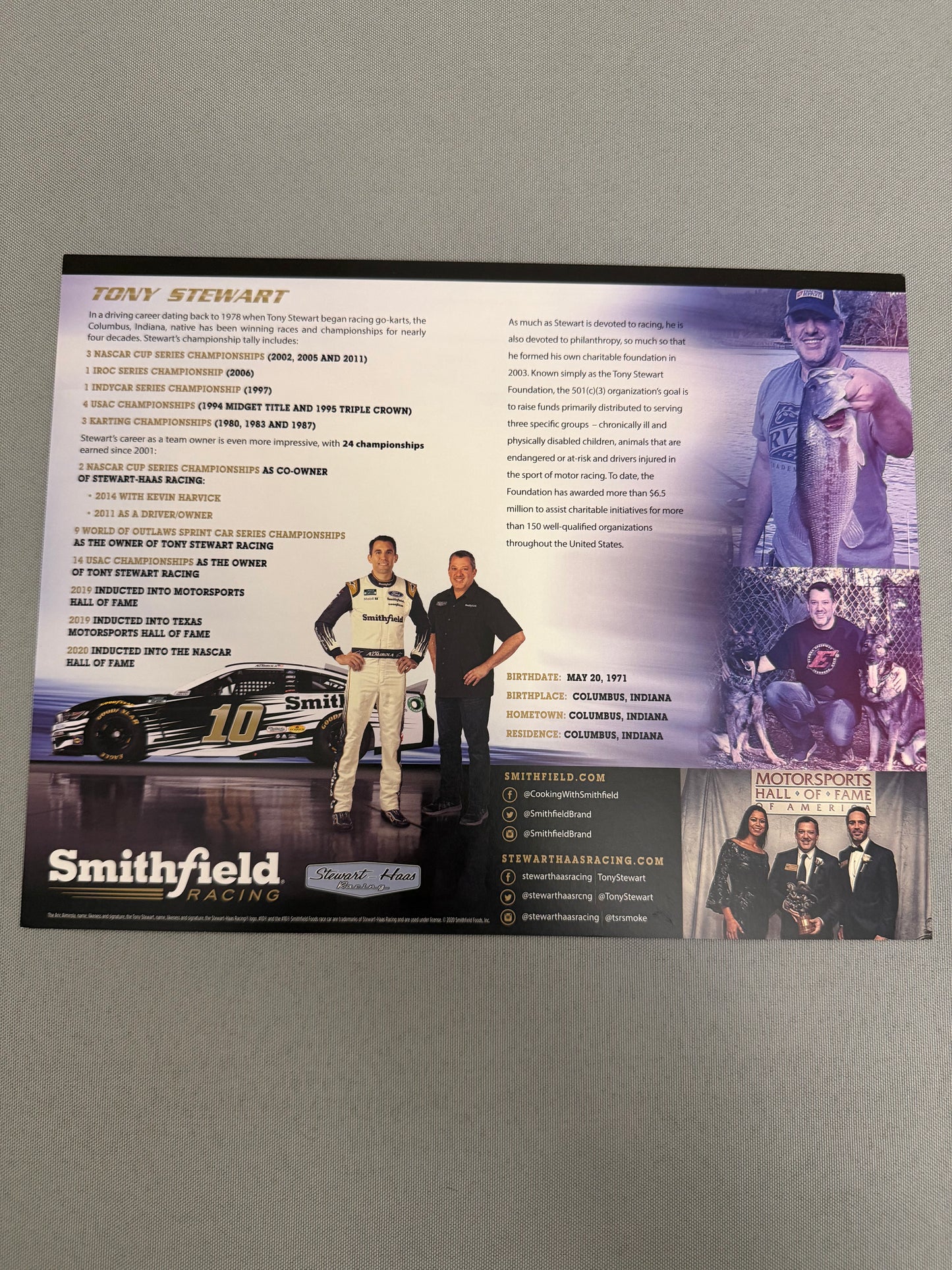 Aric Almirola Tony Stewart #10 2020 Smithfield Nascar Hero Card