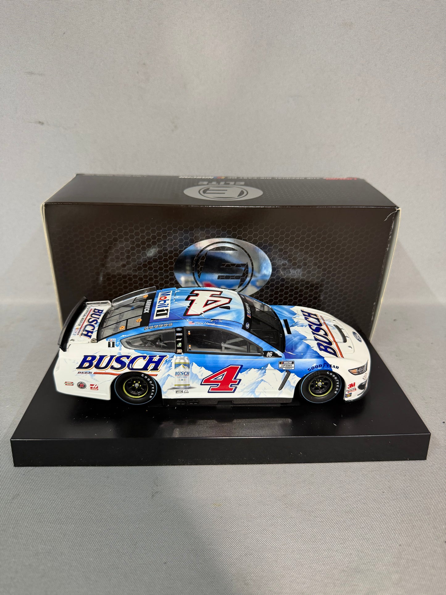 Kevin Harvick #4 2020 Busch Beer Darlington Elite Nascar Diecast