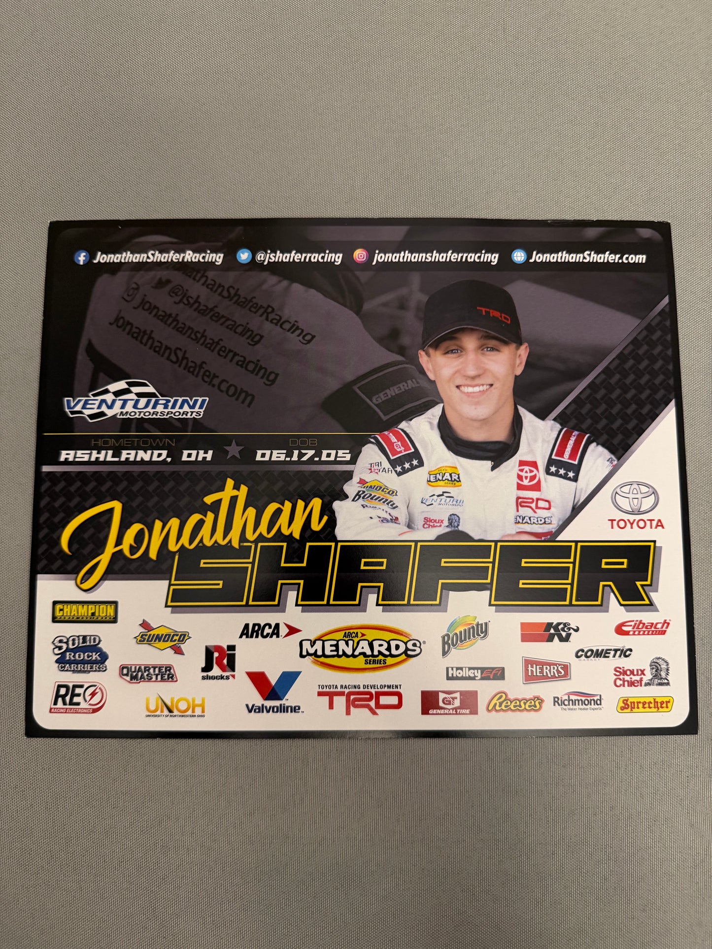 Jonathon Shafer #55 Champion Equipment Nascar Hero Card