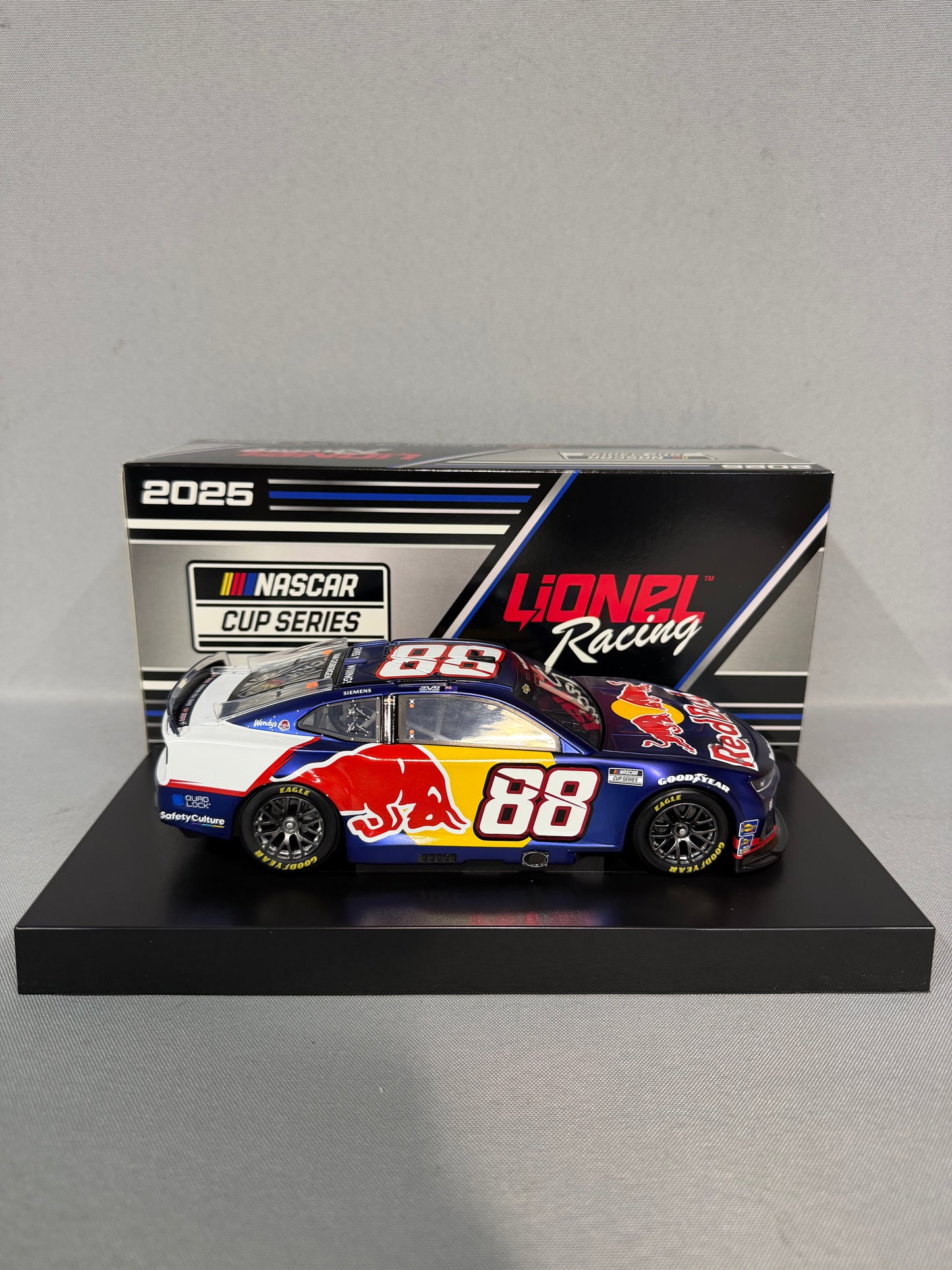 Shane Van Gisbergen #88 2025 Redbull Liquid Color Nascar Diecast