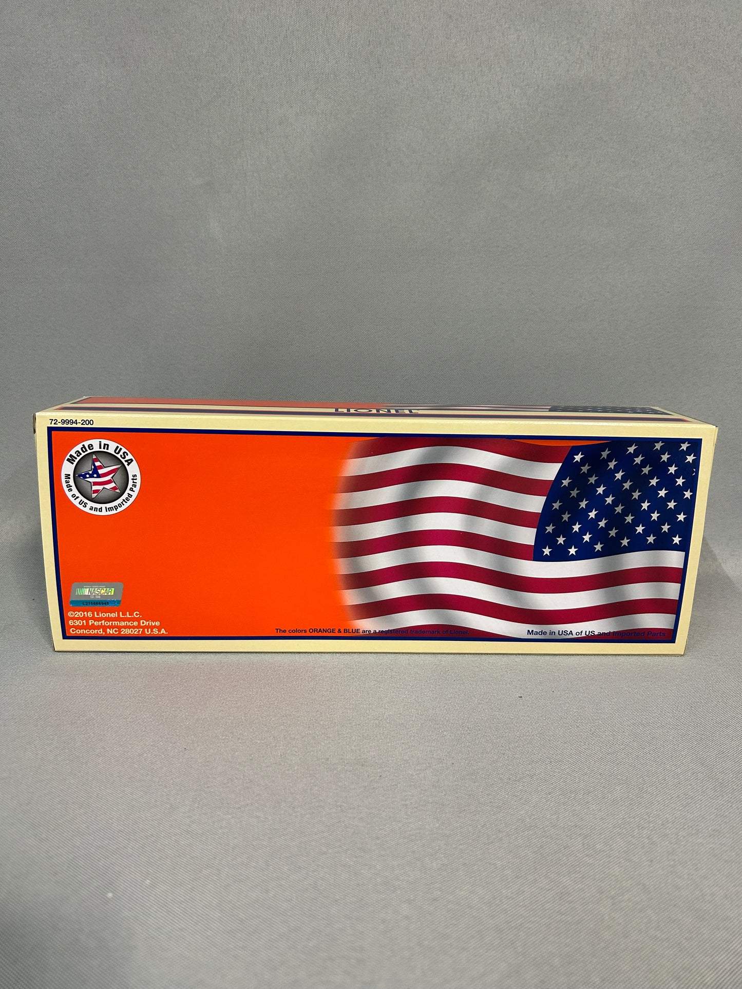 Richard Petty 80th Birthday Commemorative Lionel Nascar Boxcar