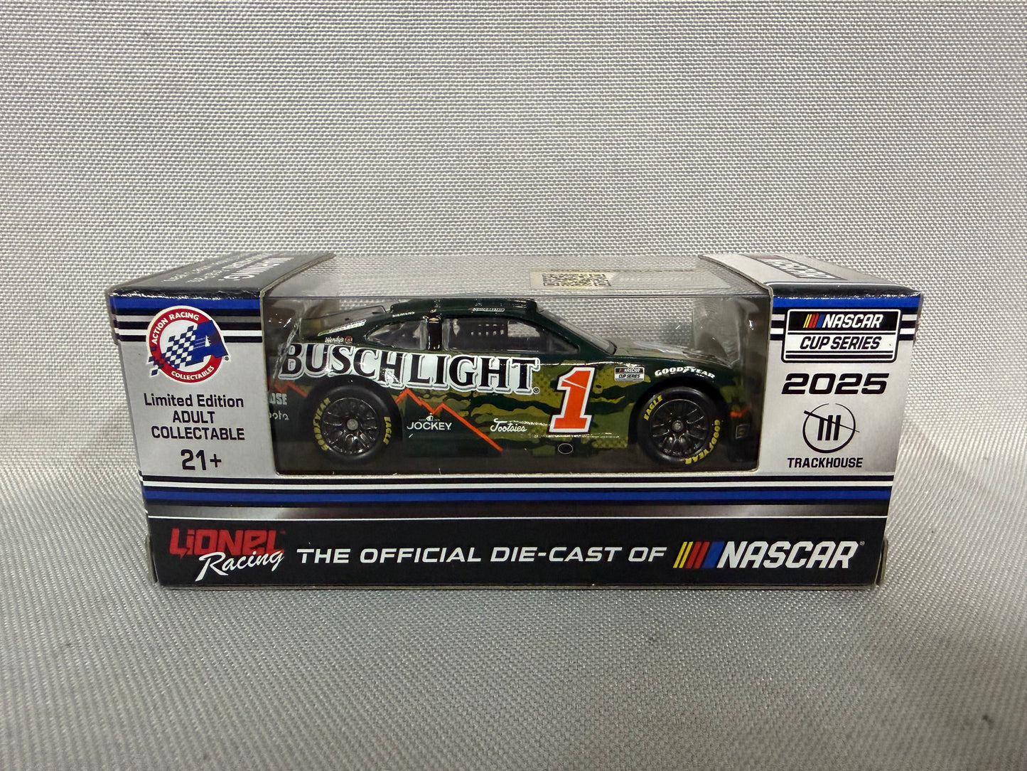 Ross Chastain #1 2025 Busch Light Camo Nascar 1/64 Diecast
