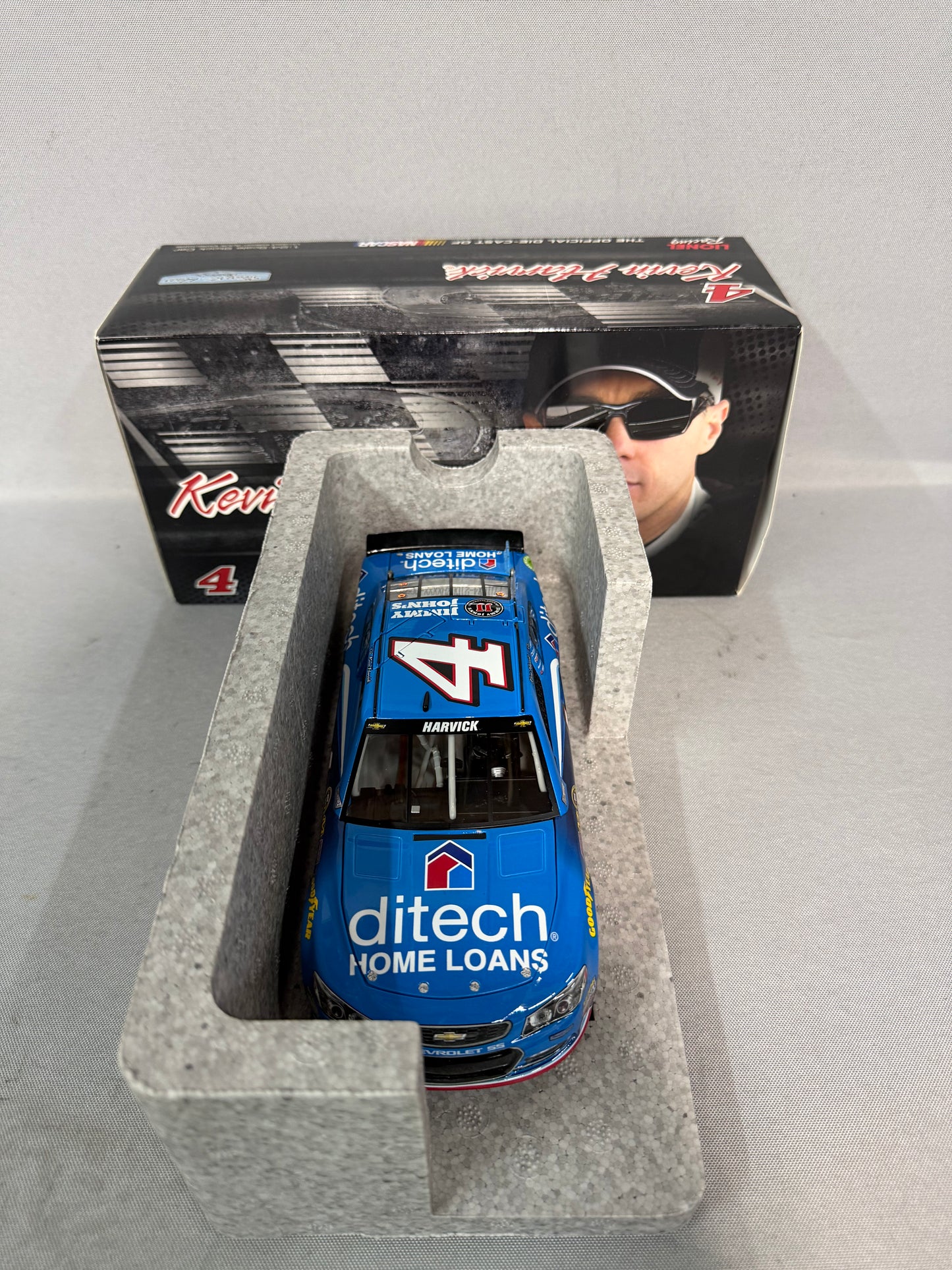 Kevin Harvick #4 2016 Ditech Nascar Diecast