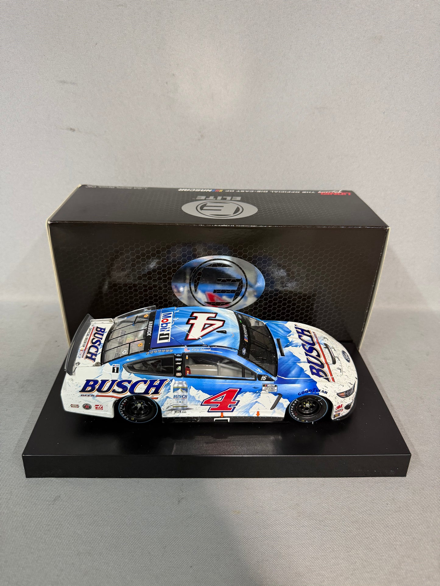 Kevin Harvick #4 2020 Darlington Win Busch Beer Throwback Elite Nascar Diecast