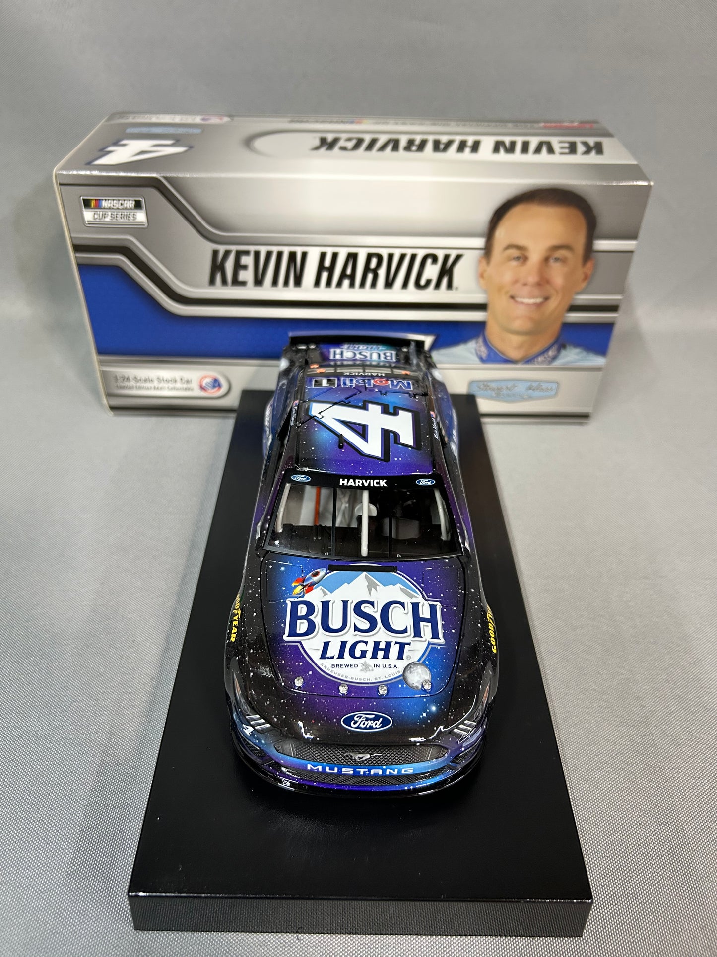 Kevin Harvick #4 2021 Busch Light Busch To The Moon Nascar Diecast