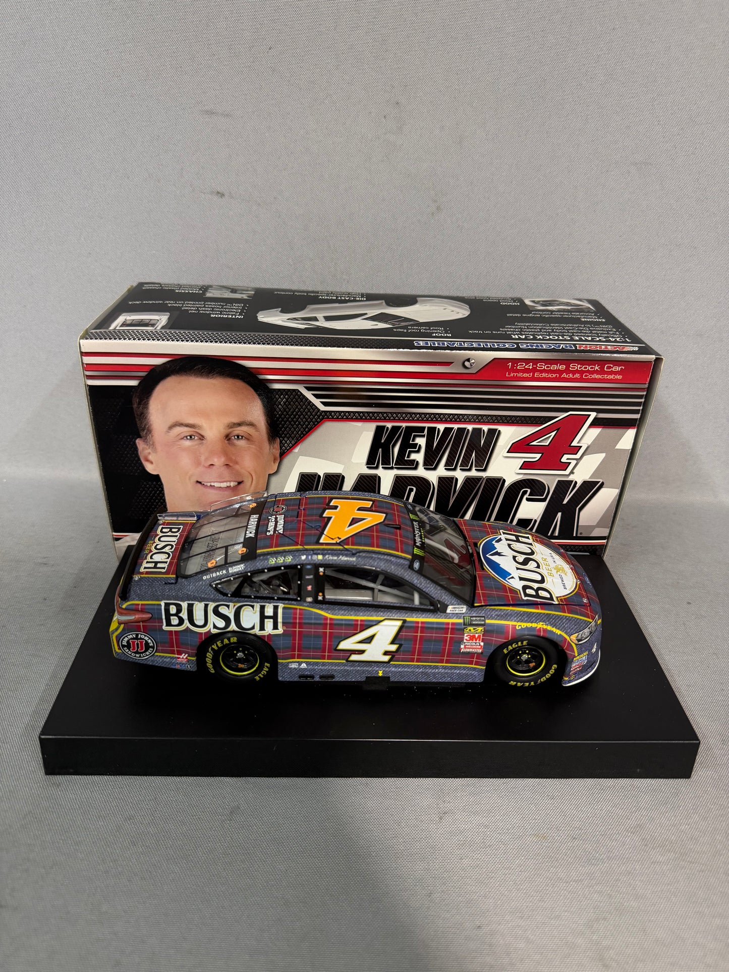 Kevin Harvick #4 2018 Busch Beer Flannel Nascar Diecast