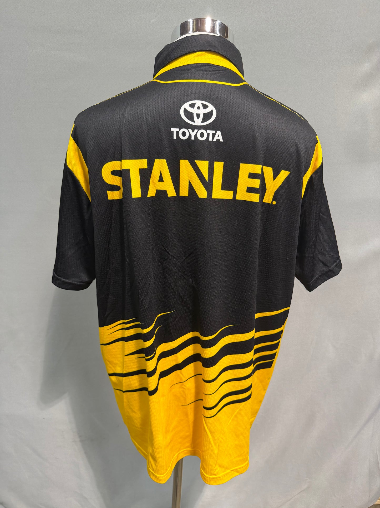 Daniel Suarez #19 Stanley Nascar Crew Shirt Size XL