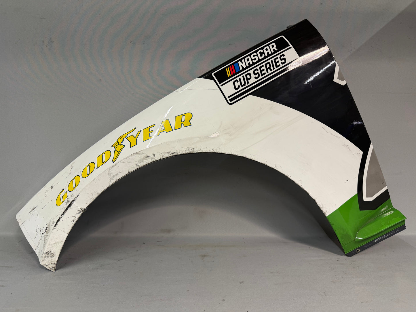 Daniel Suarez #7 2026 Bristol 1 Nations Guard Nascar Fender