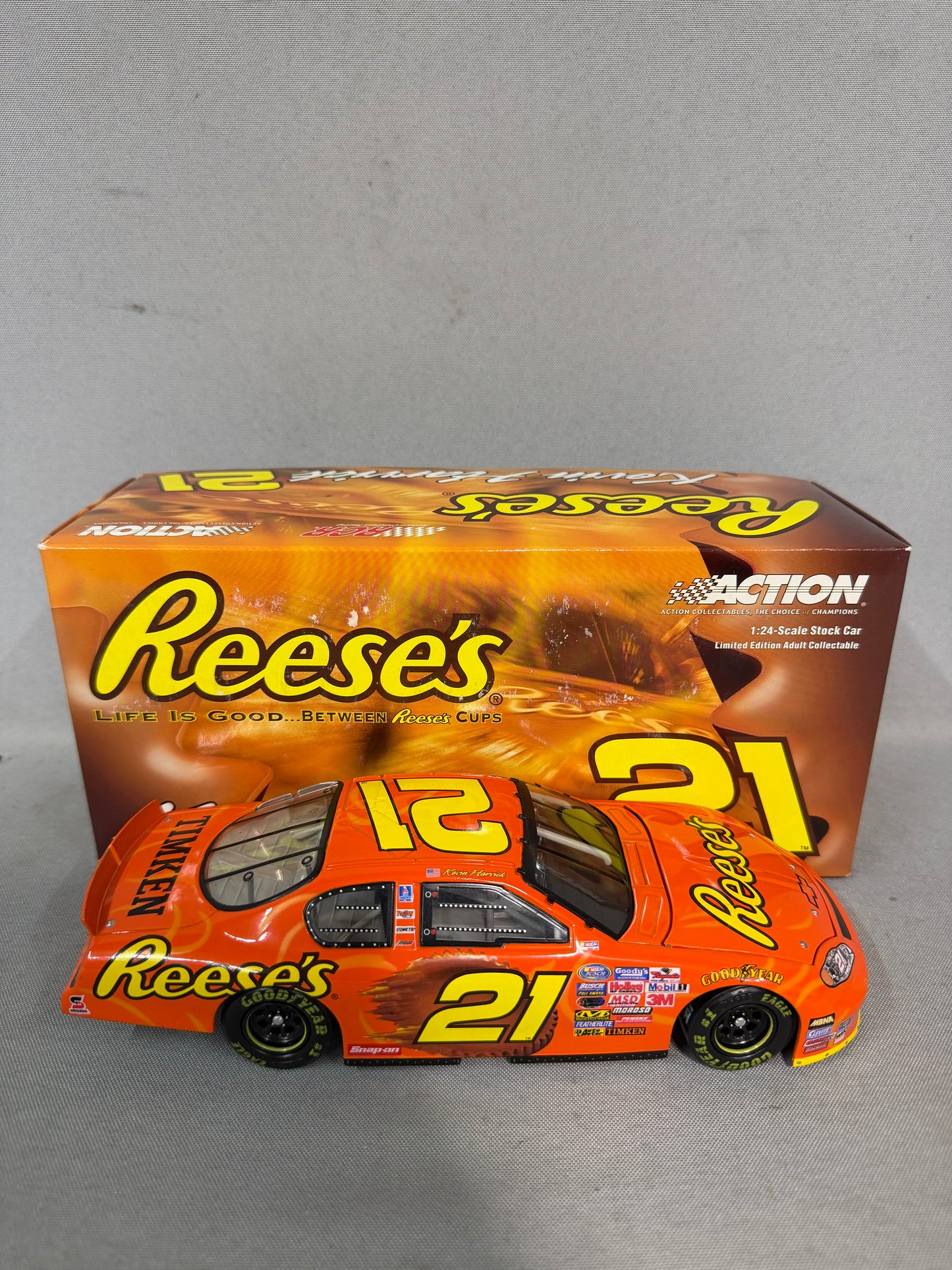 Kevin Harvick #21 2005 Reese’s Nascar Diecast