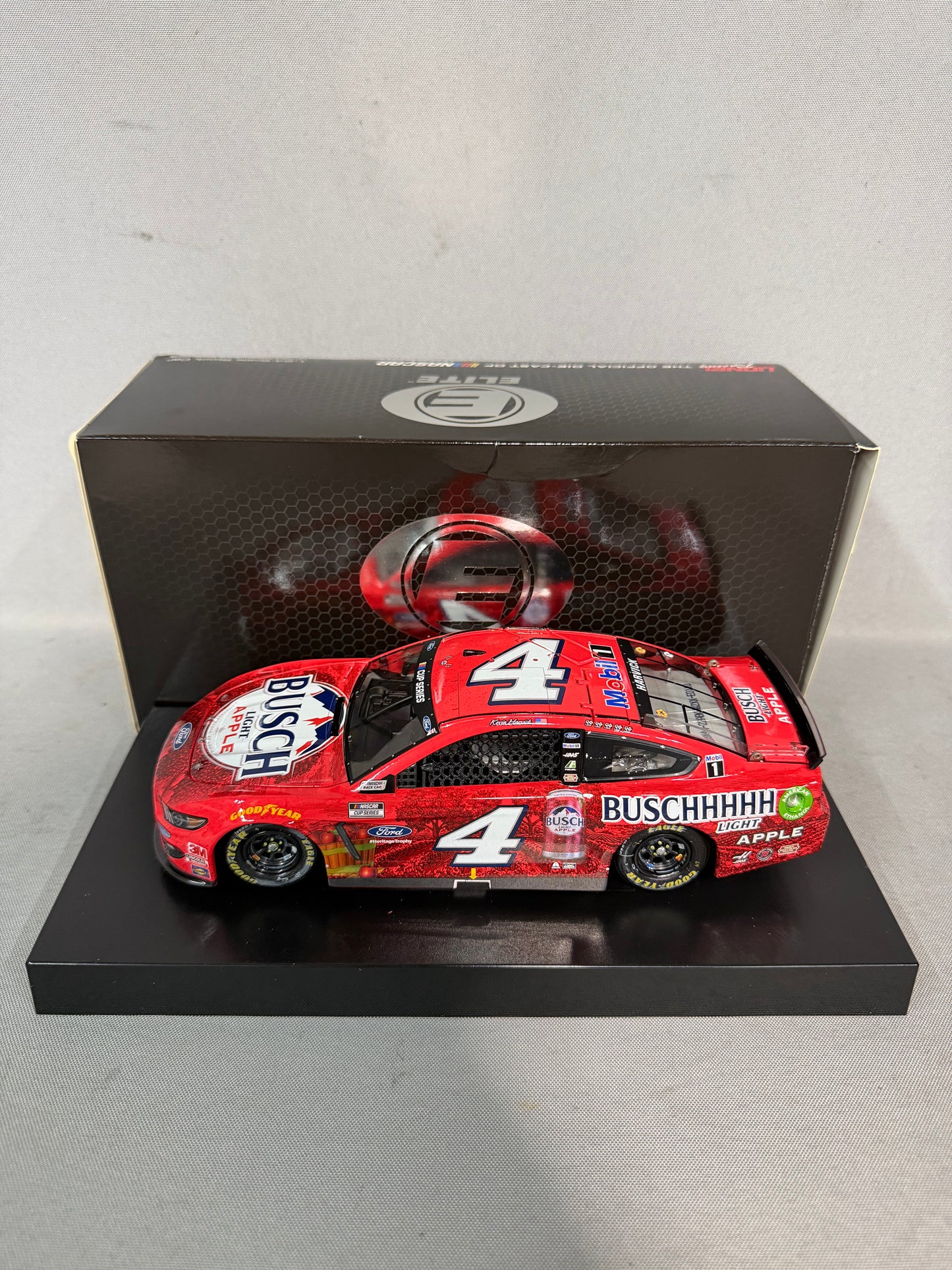 Kevin Harvick #4 2020 Michigan 2 Win Busch Light Apple Elite Nascar Diecast