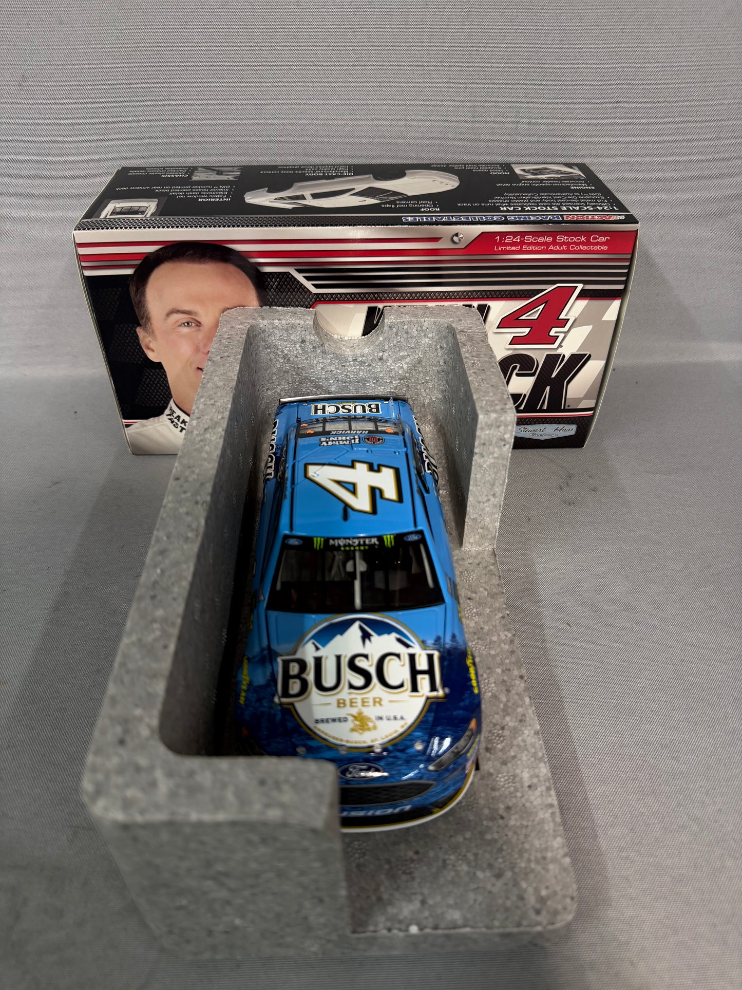 Kevin Harvick #4 2018 Busch Beer Nascar Diecast