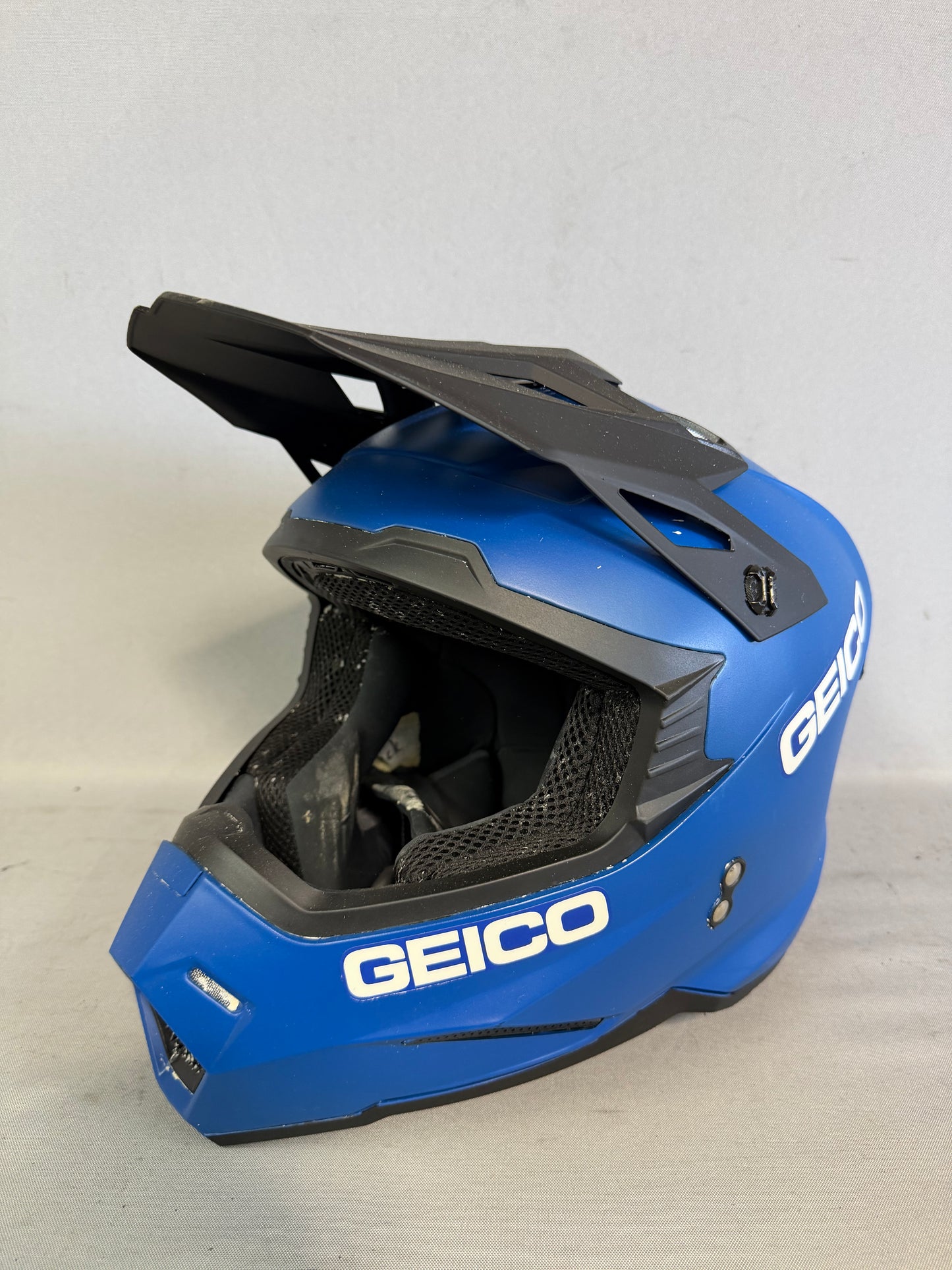 Geico 2022 Nascar Commercial Pit Crew Helmet
