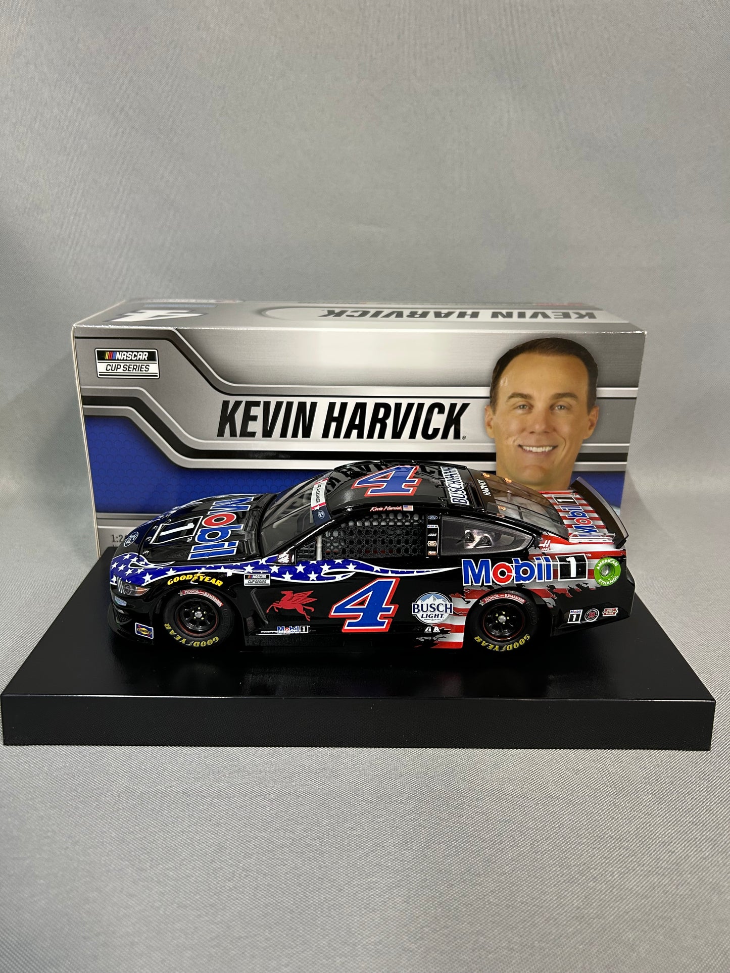 Kevin Harvick #4 2021 Mobil 1 Salutes Nascar Diecast