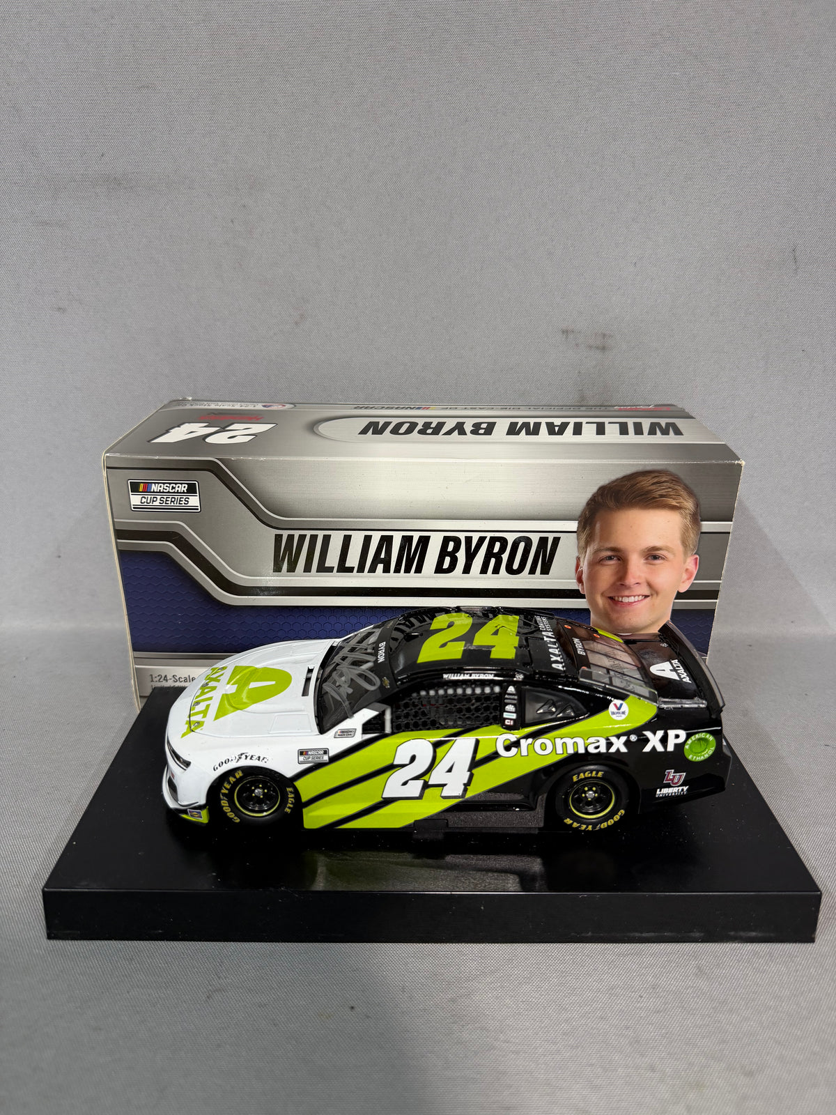 William Byron #24 2021 Axalta Color of The Year Nascar Autographed Diecast