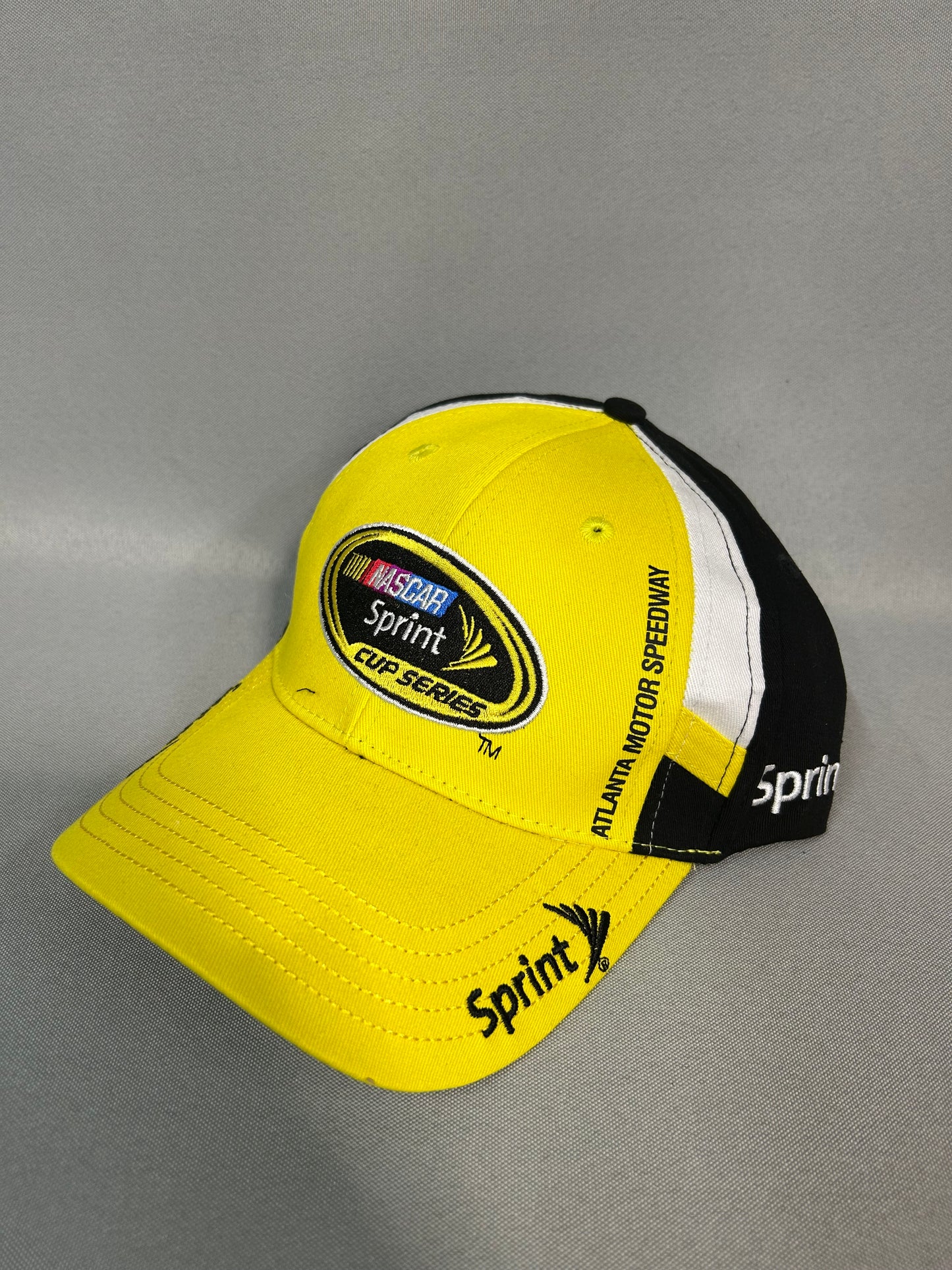 Kyle Busch #18 2013 Atlanta Nascar Sprint Cup Victory Lane Hat