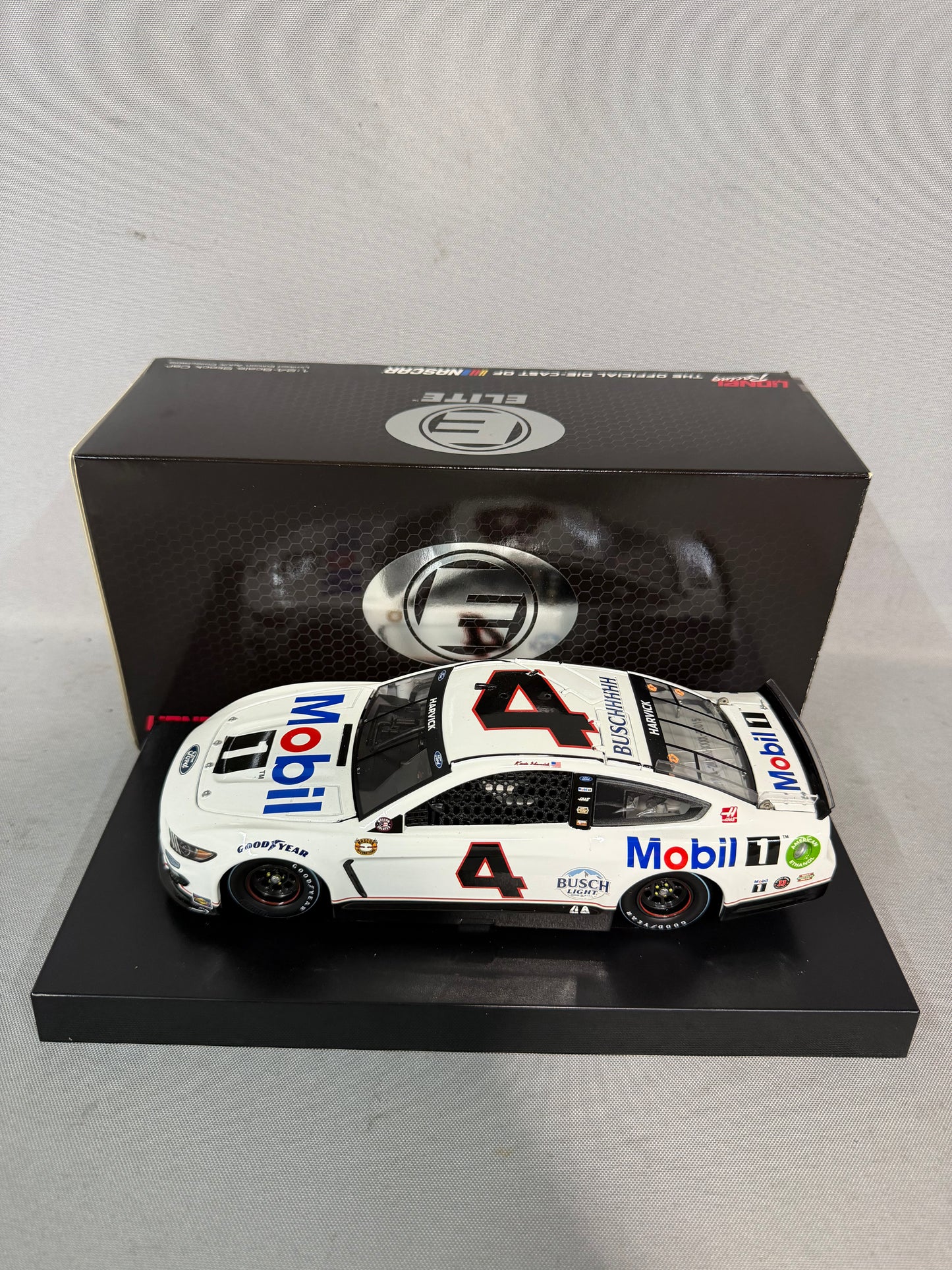 Kevin Harvick #4 2021 Mobil 1 Throwback Elite Nascar Diecast