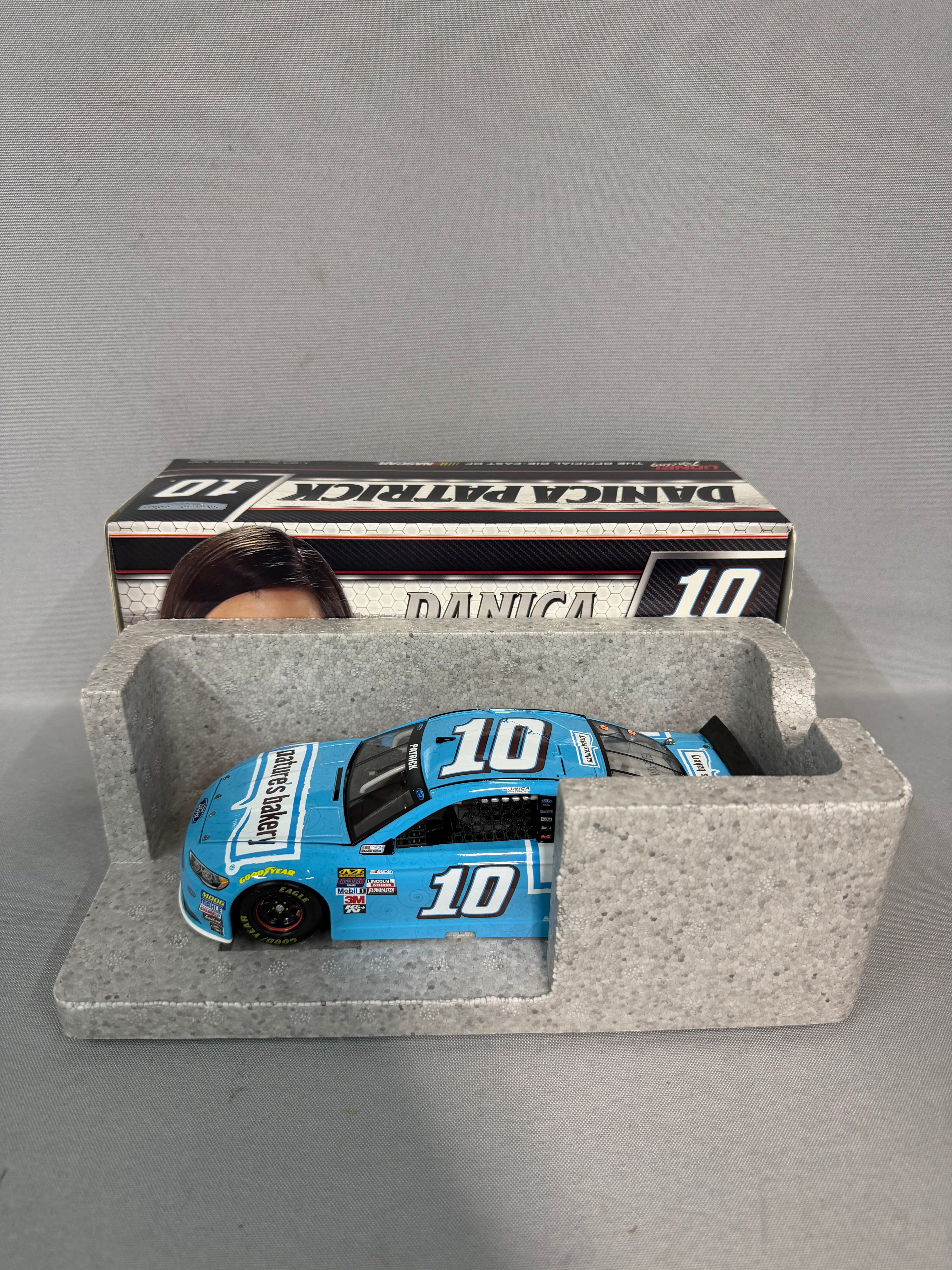 Danica Patrick – Race Day Authentics