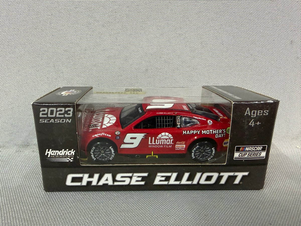 Chase Elliott #9 2023 Llumar Throwback Nascar 1/64 Diecast
