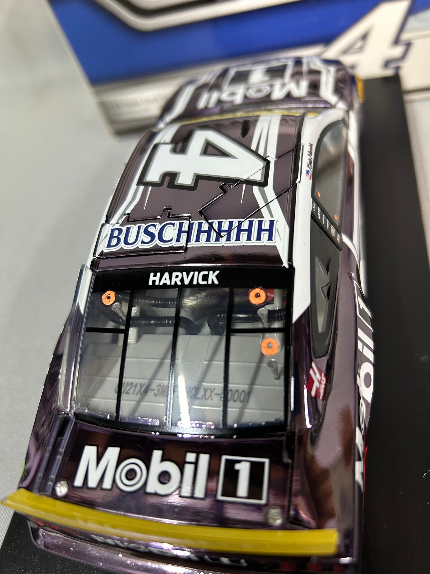 Kevin Harvick #4 2021 Autographed Mobil 1 Fan Vote Color Chrome Din 1 Nascar Diecast