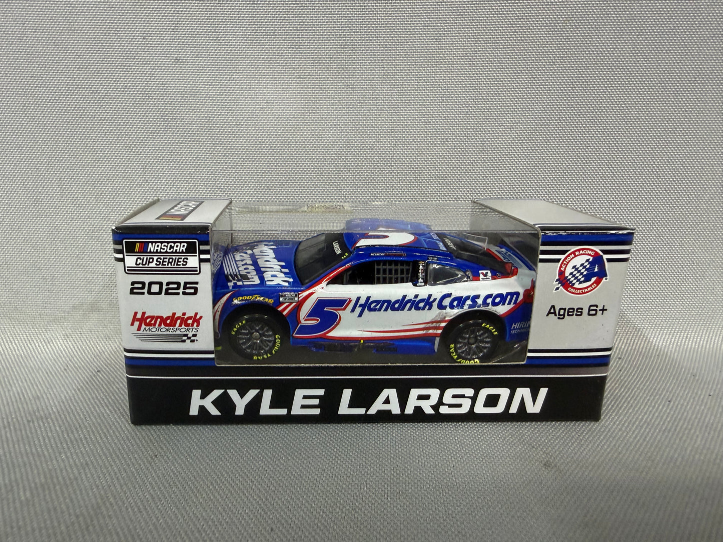 Kyle Larson #5 2025 Bristol Win Hendrick Cars Nascar 1/64 Diecast
