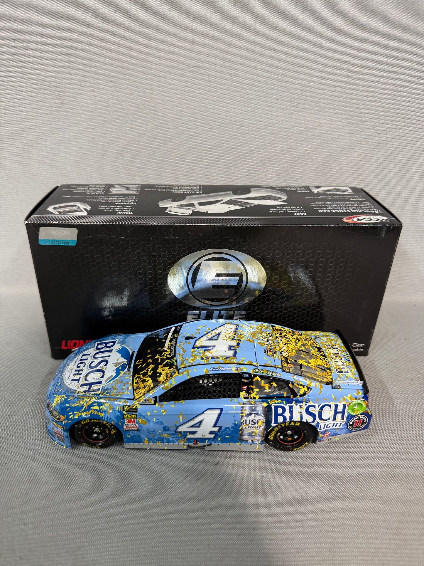 Kevin Harvick #4 2018 Kansas Win Busch Light Elite Nascar Diecast
