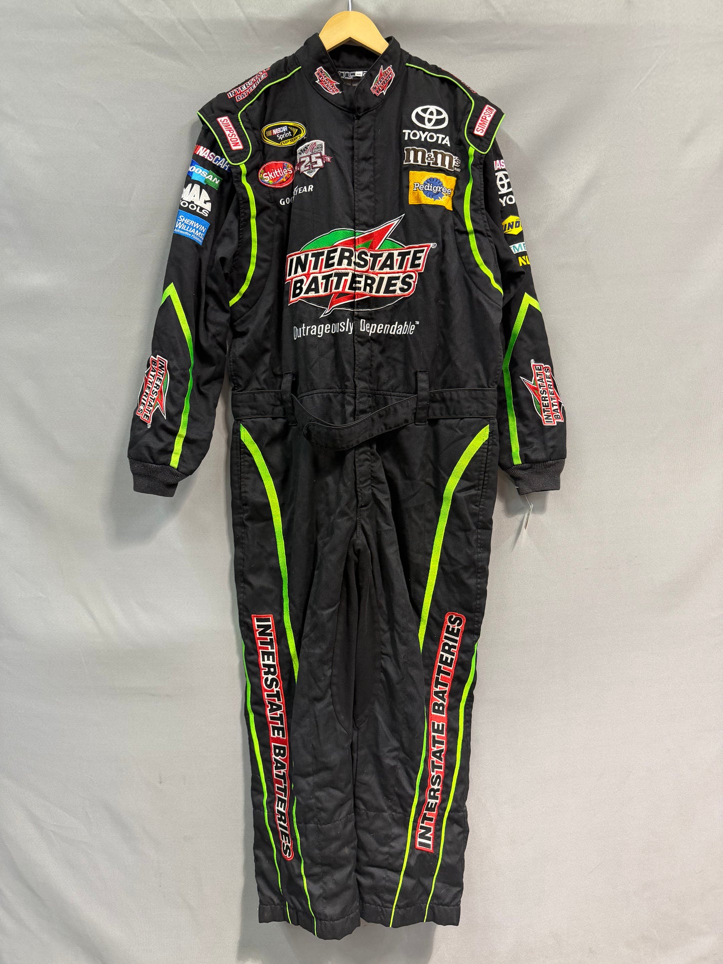 Kyle Busch #18 2016 Interstate Batteries Nascar Crew Firesuit C-54 W-42 L-29