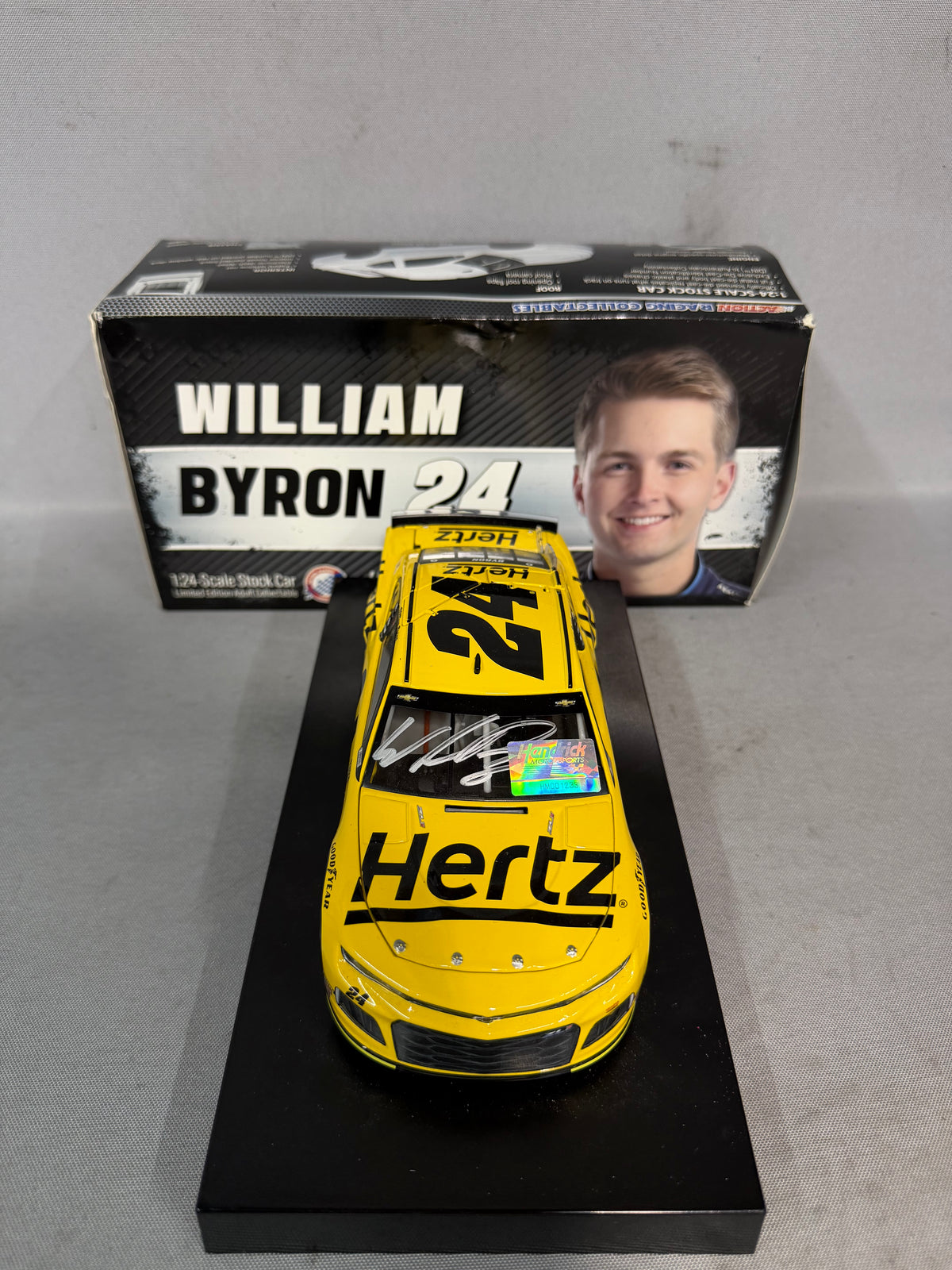 William Byron #24 2019 Hertz Nascar Autographed Diecast