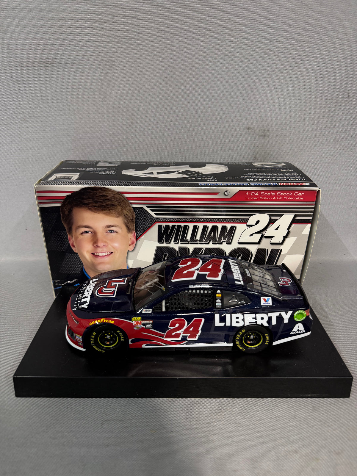 William Byron #24 2018 Liberty University Nascar Autographed Diecast