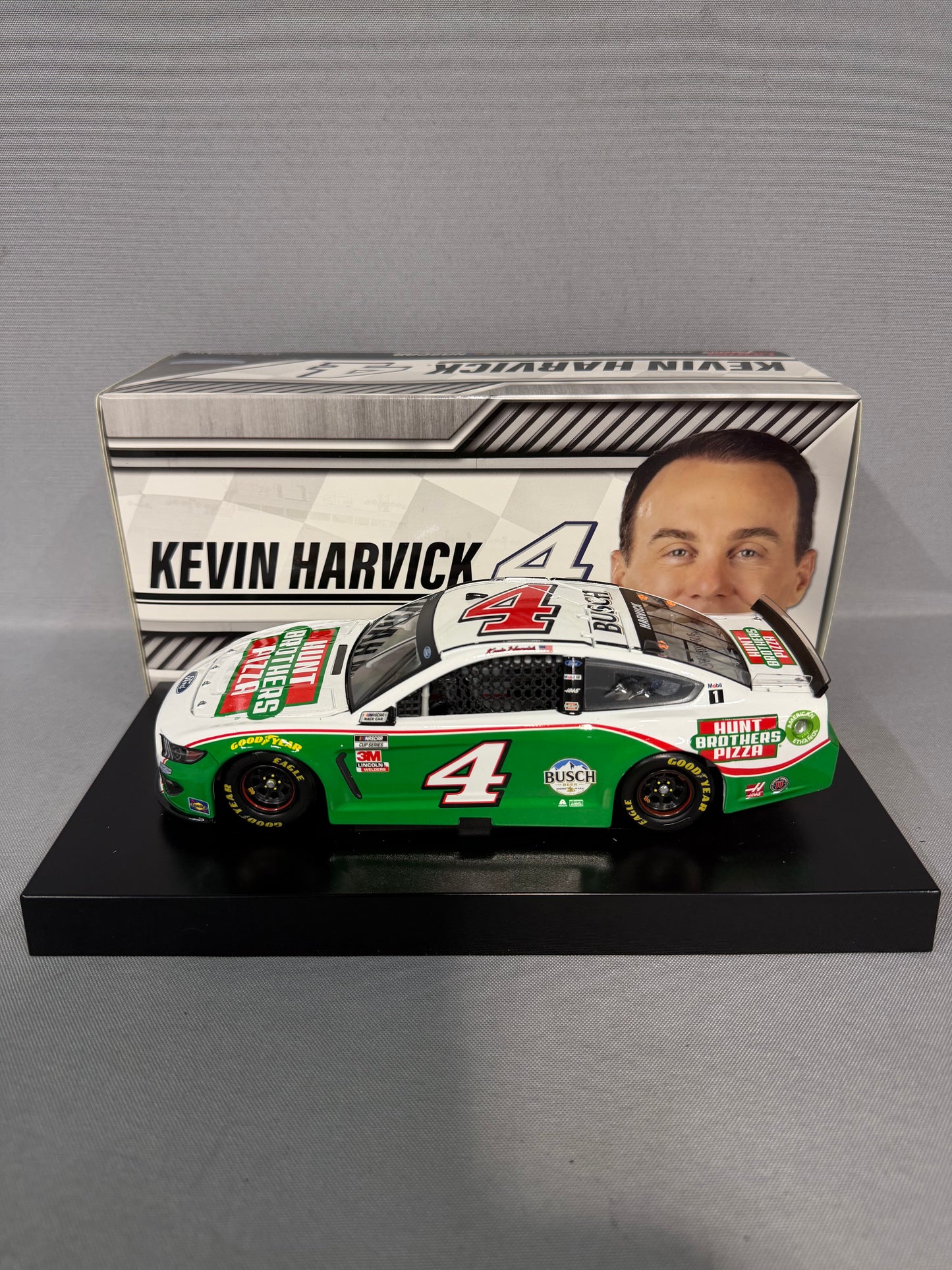 Kevin Harvick #4 2020 Hunt Brothers Pizza Nascar Diecast