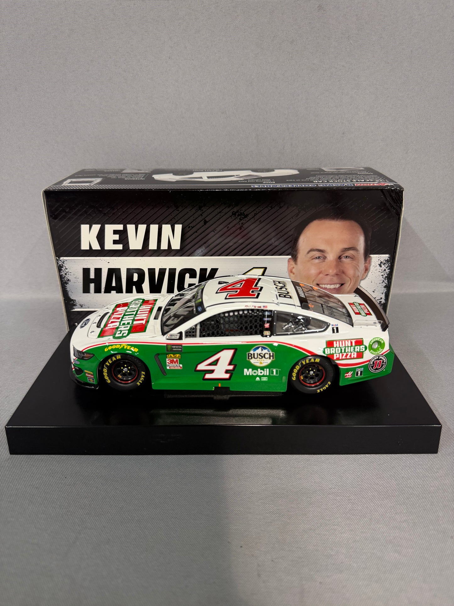 Kevin Harvick #4 2019 Hunt Brothers Pizza Nascar Diecast