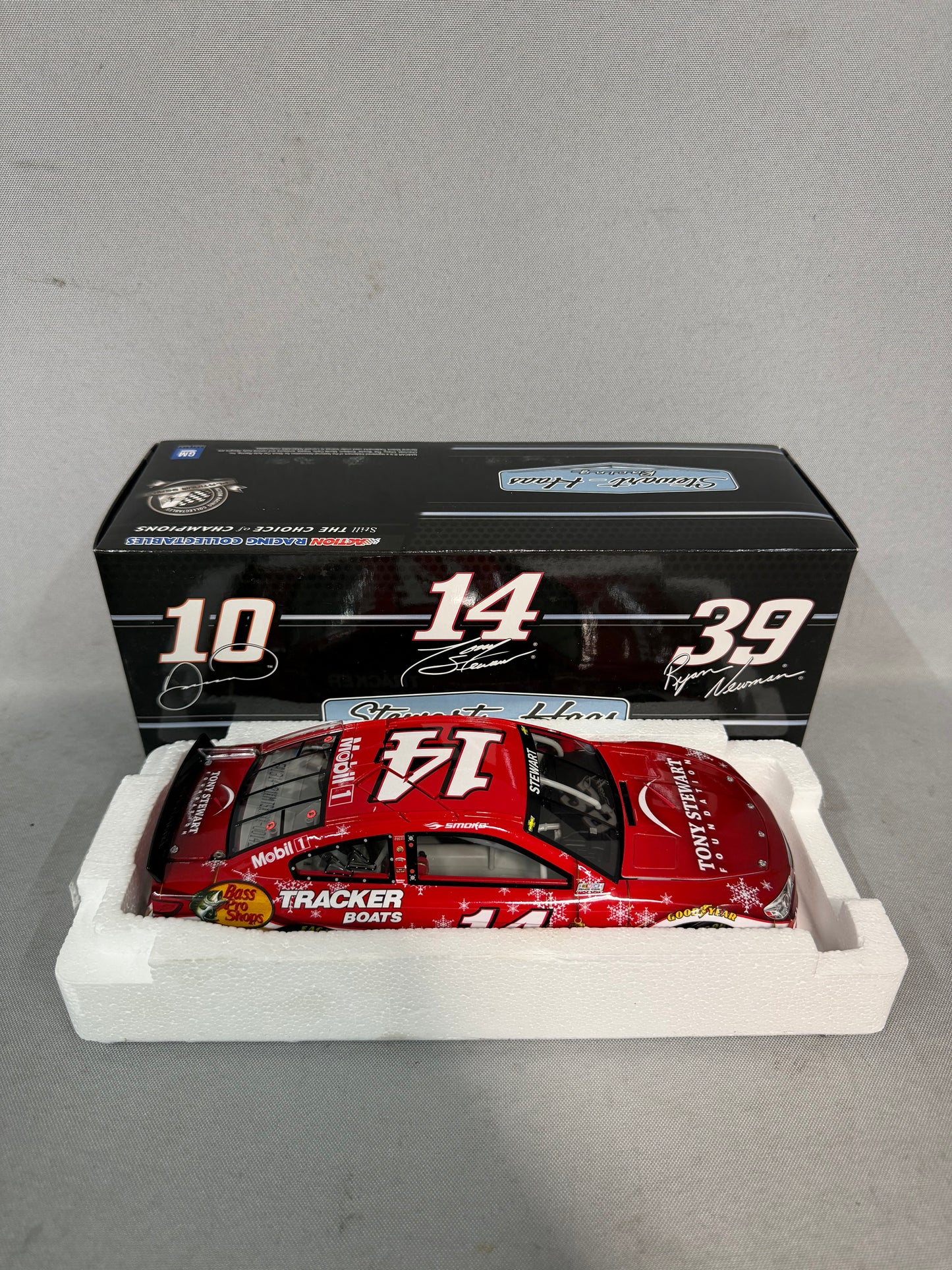 Tony Stewart #14 2013 Tony Stewart Foundation Holiday Nascar Diecast