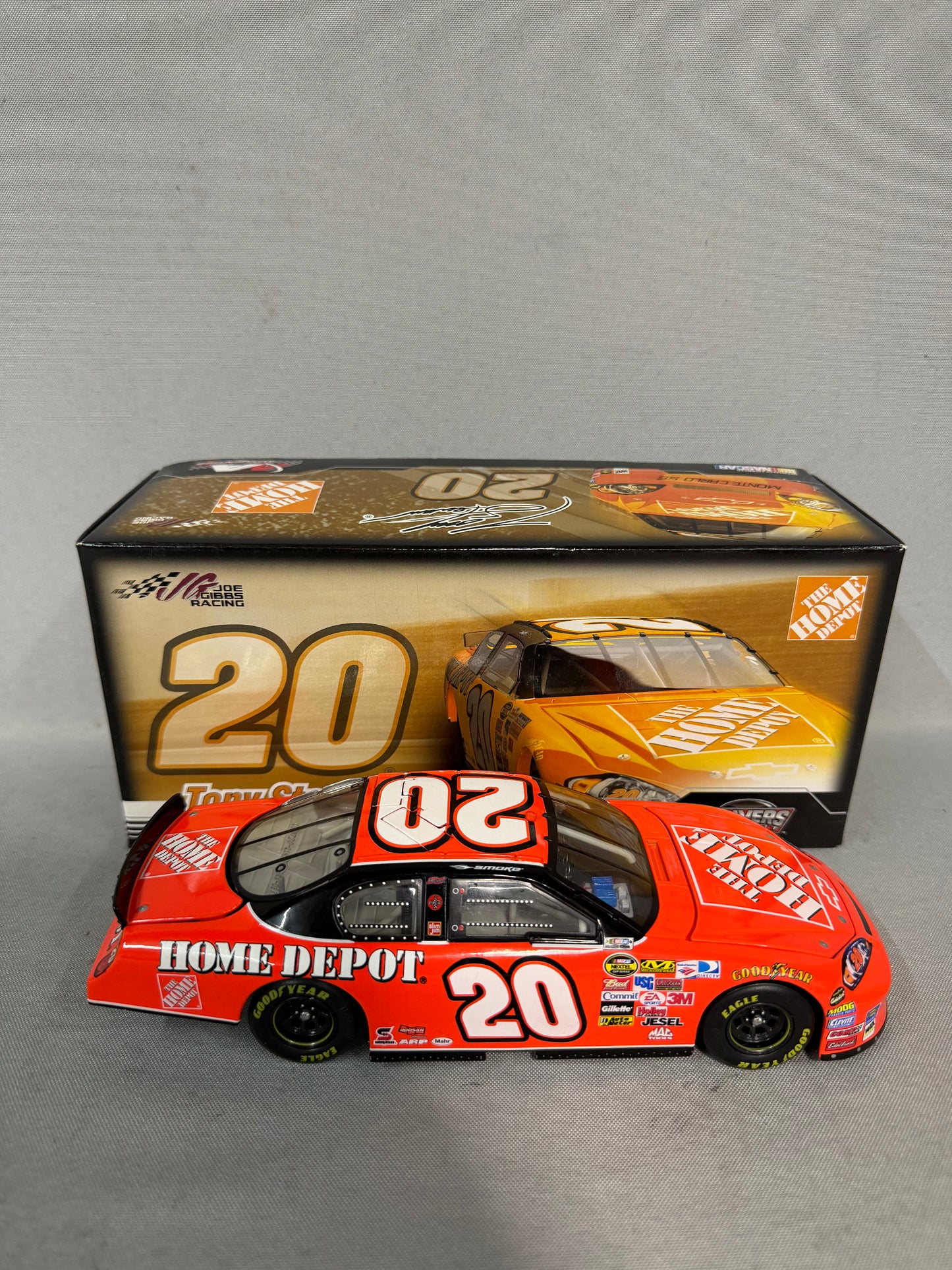 Tony Stewart #20 2007 Home Depot Nascar Diecast