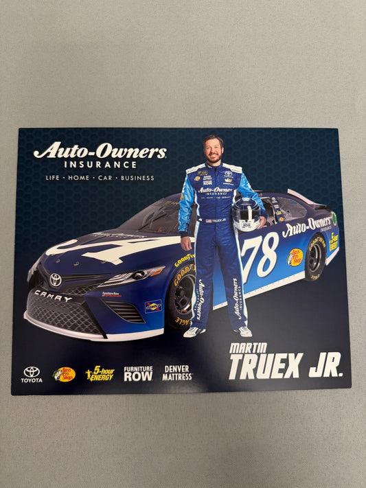 Martin Truex Jr #78 Auto Owners Insurance Nascar Hero Card
