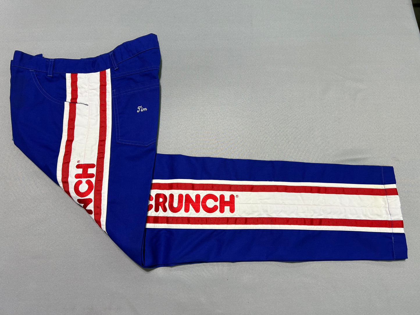 Dale Jarrett #32 Nestle Crunch Nascar Crew Shirt and Pants