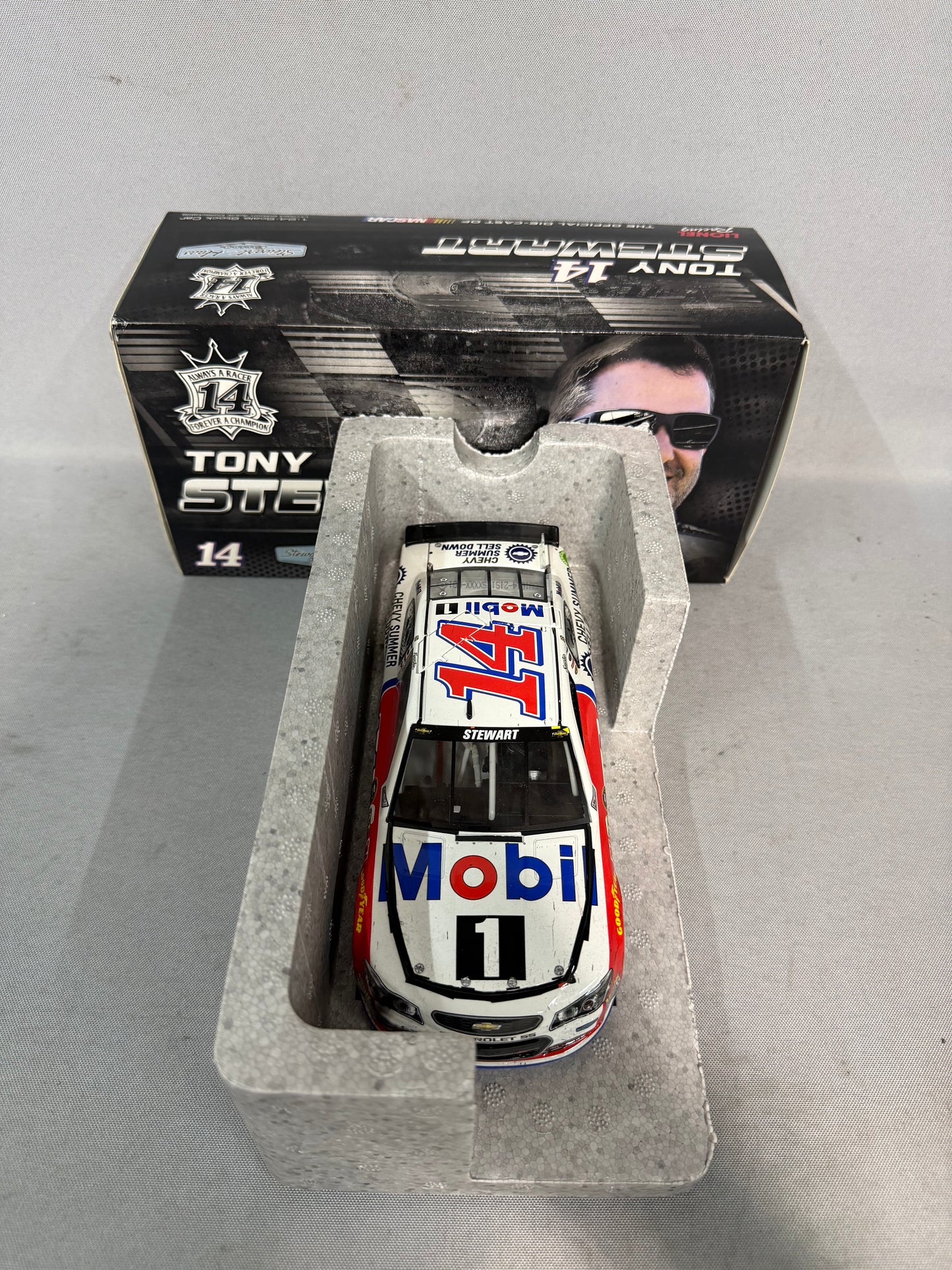 Tony Stewart #14 2016 Summer Selldown Mobil 1 Nascar Diecast